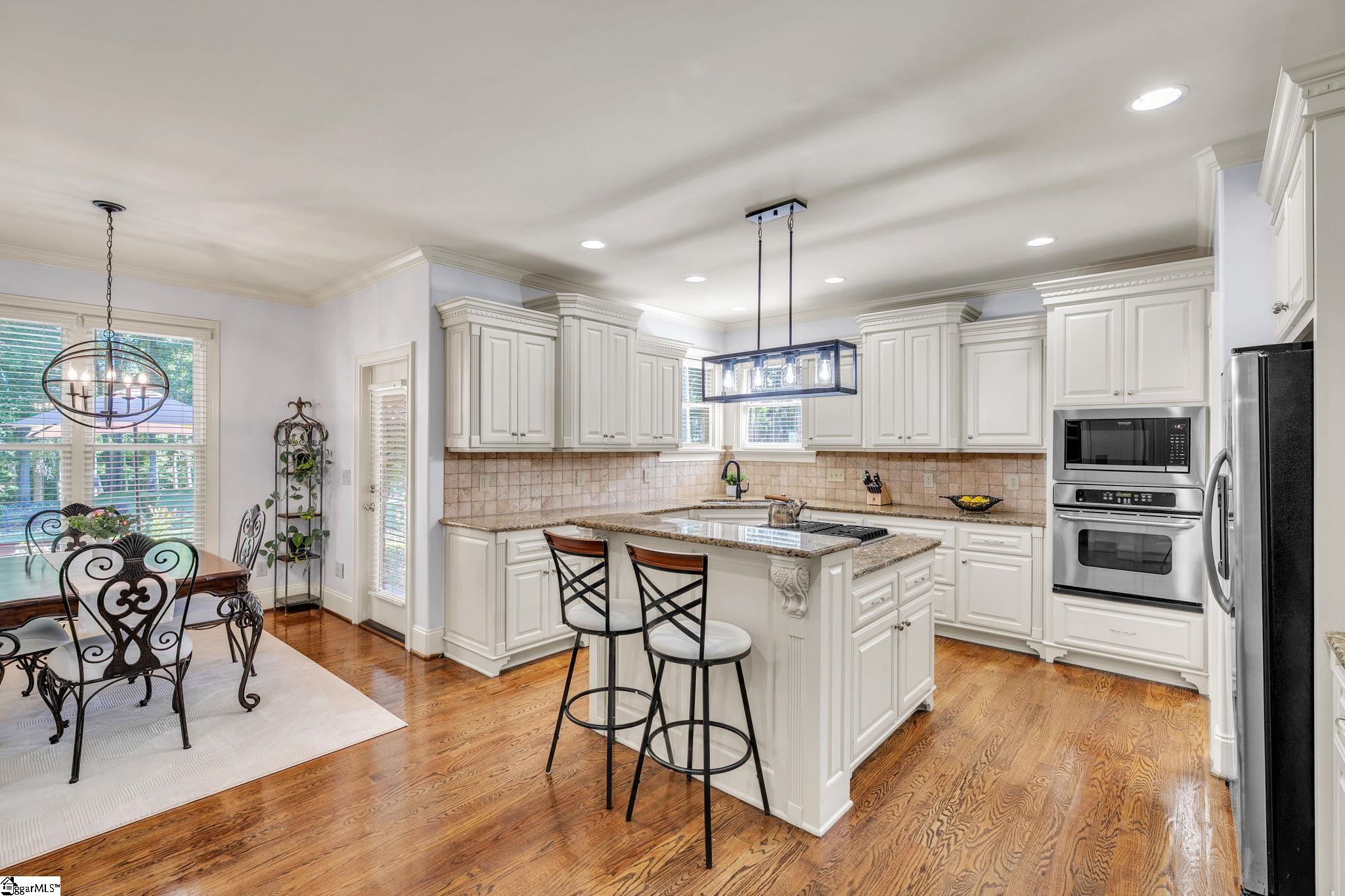 904 Sugar Oak Court Property Photo 15