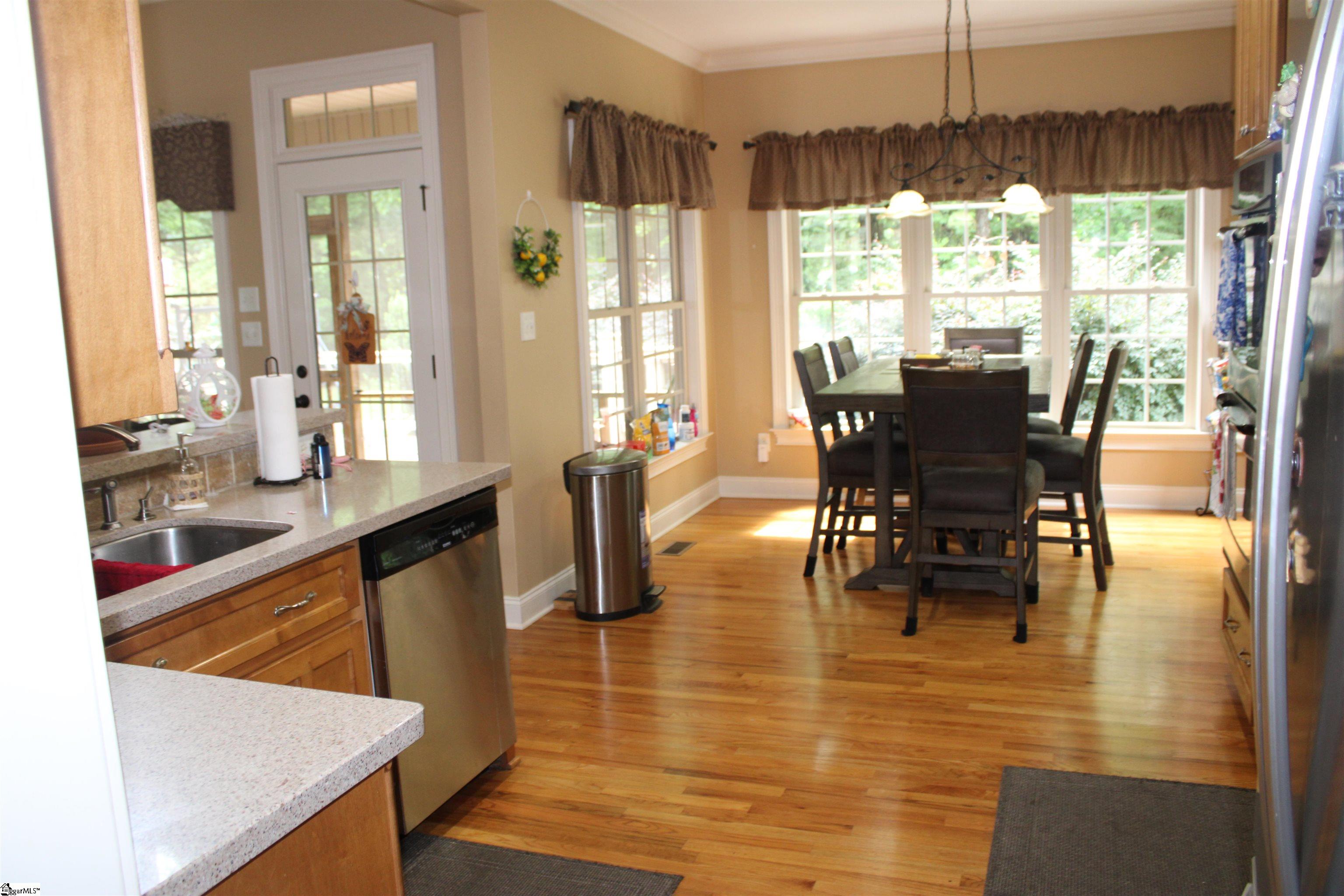 3067 English Cottage Way Property Photo 16