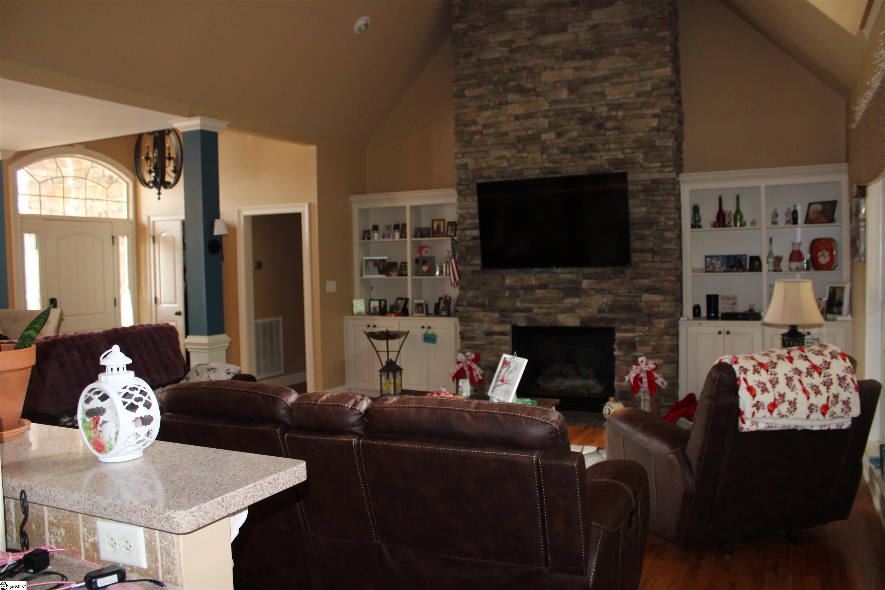 3067 English Cottage Way Property Photo 19