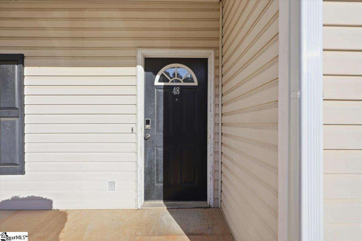 48 Ridgestone Circle Property Photo 5