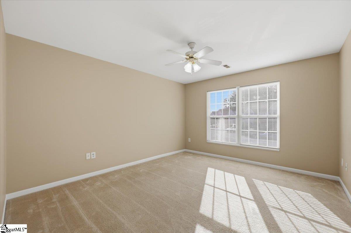48 Ridgestone Circle Property Photo 18