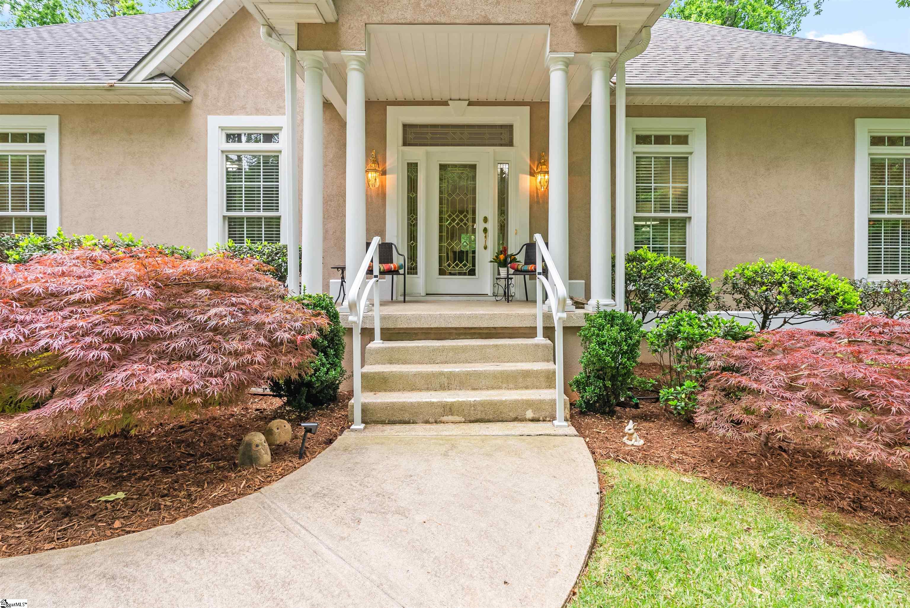1592836 Property Photo 4