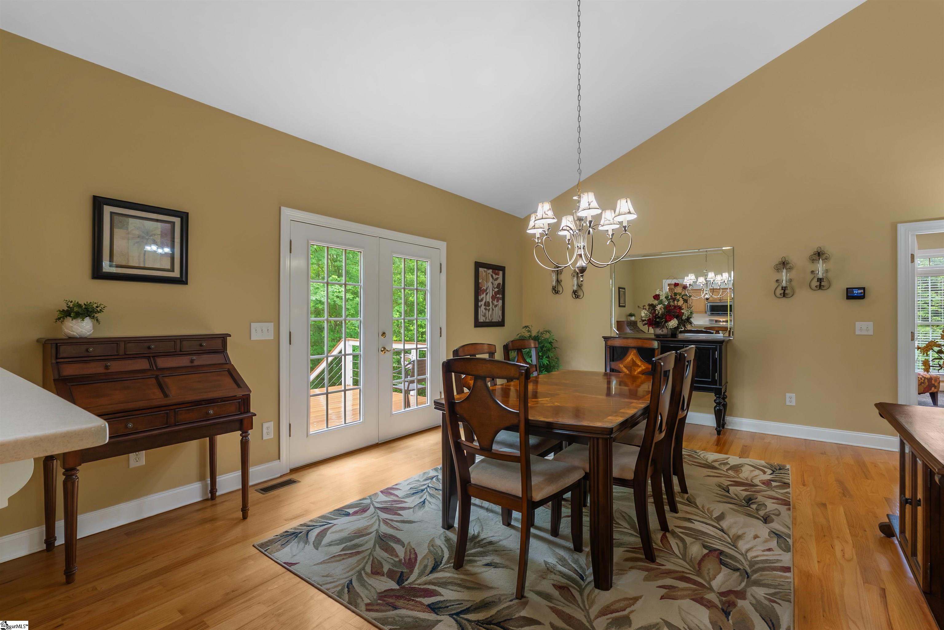 1592836 Property Photo 9