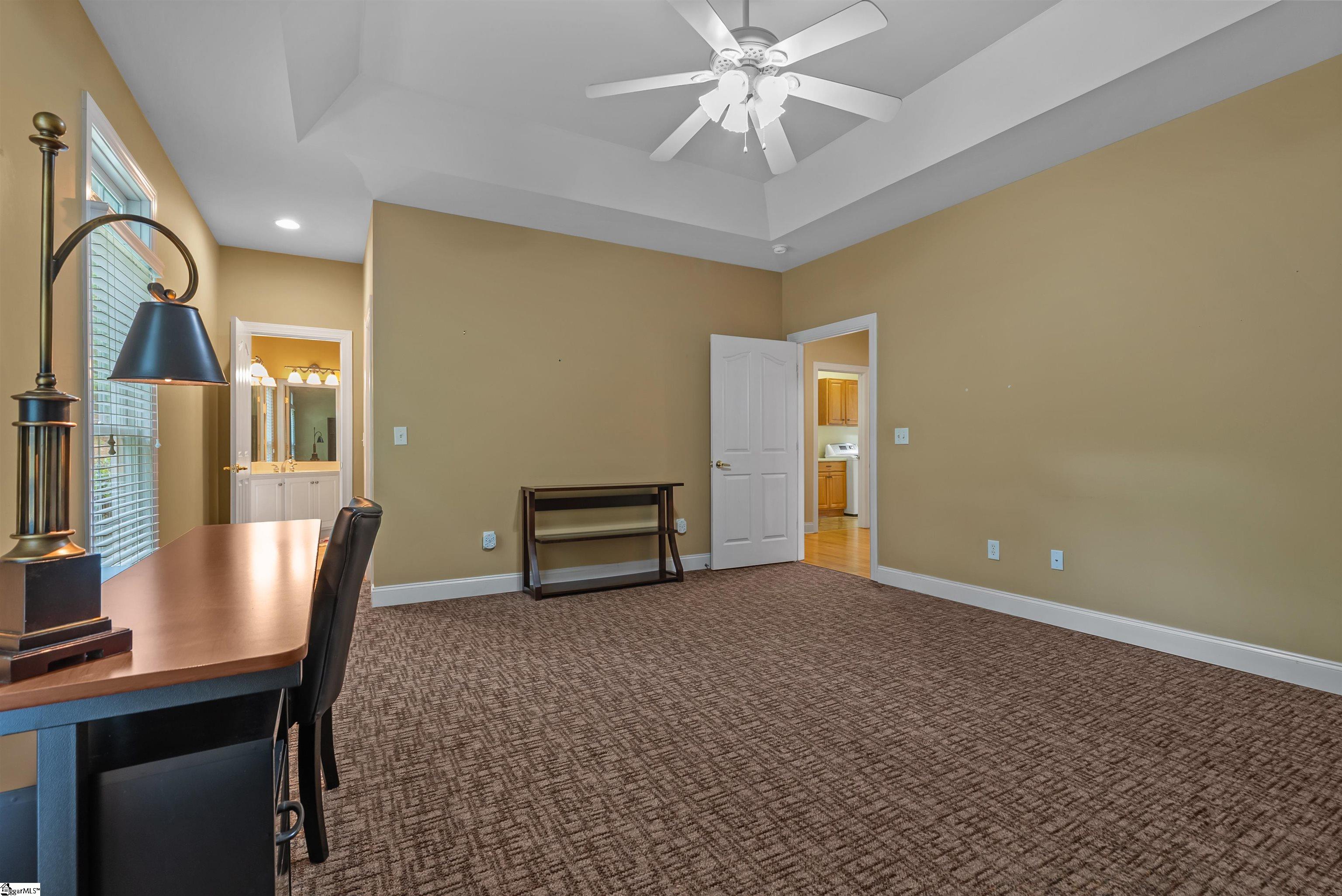 1592836 Property Photo 26