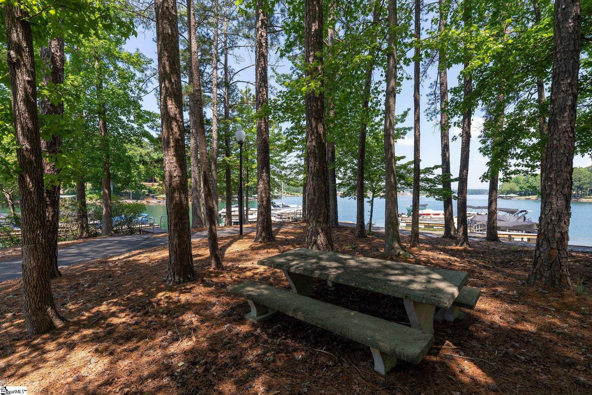 1592836 Property Photo 45