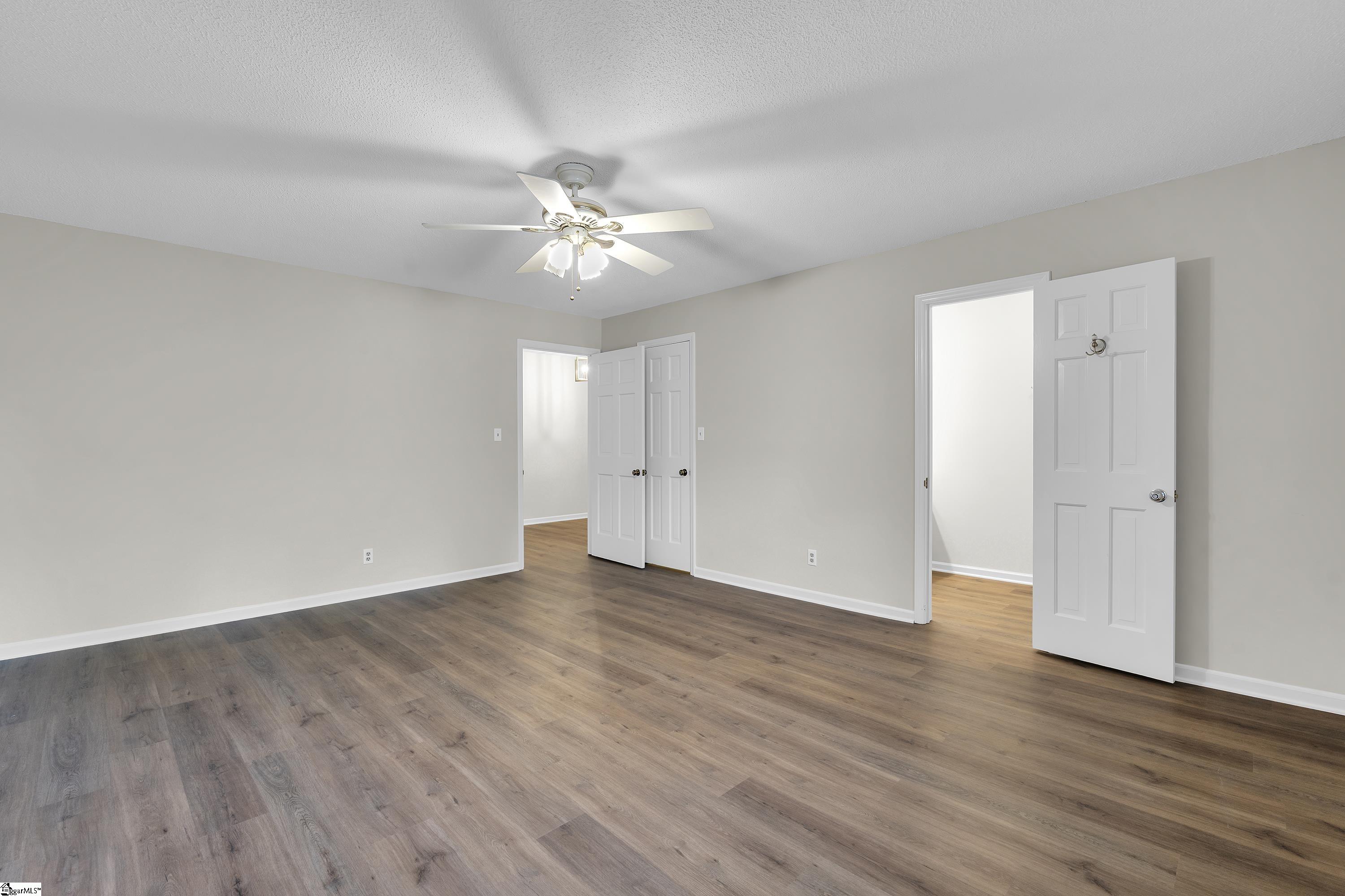 512 Brian Drive Property Photo 14
