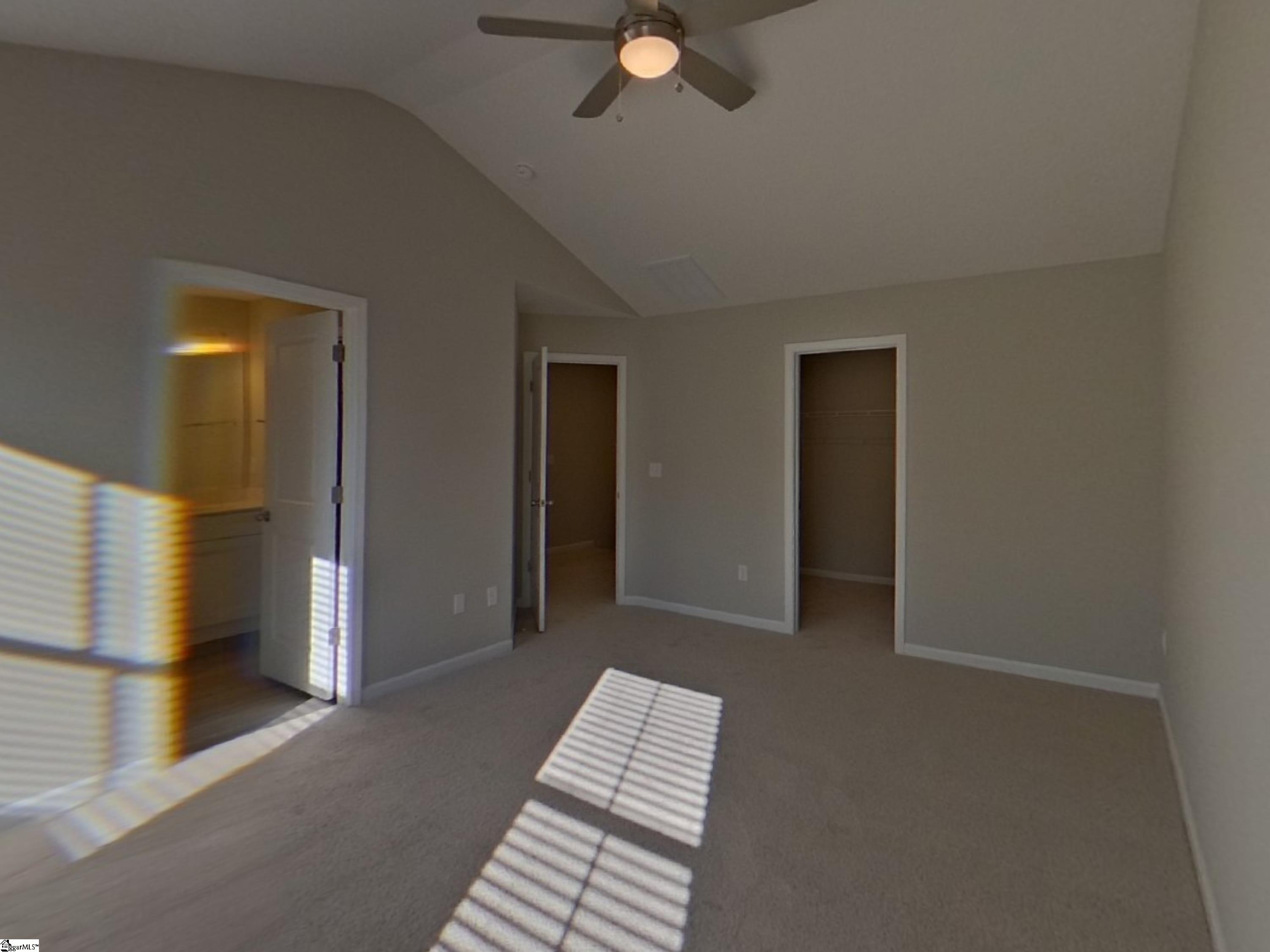 1592886 Property Photo 7