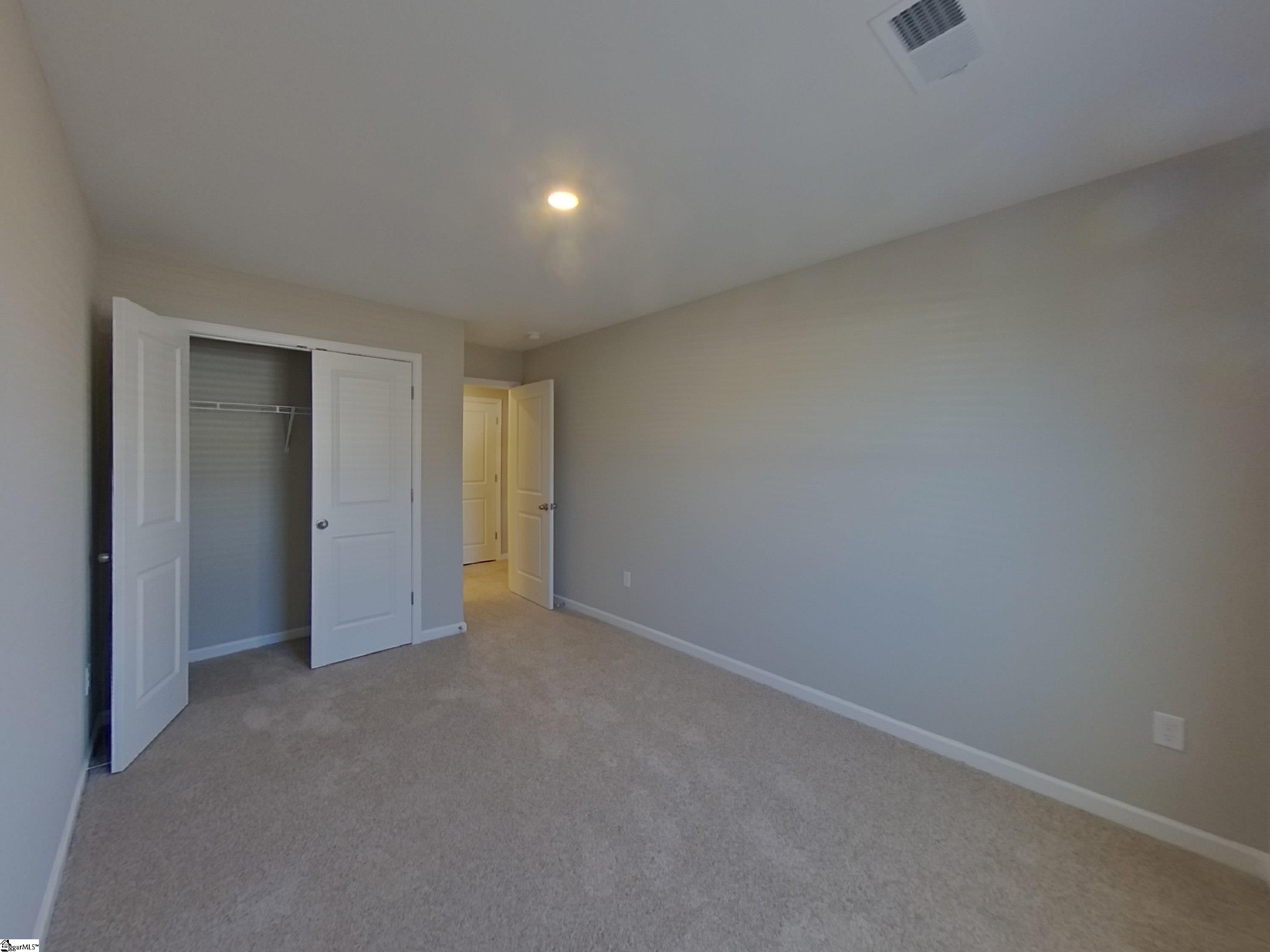 1592886 Property Photo 9