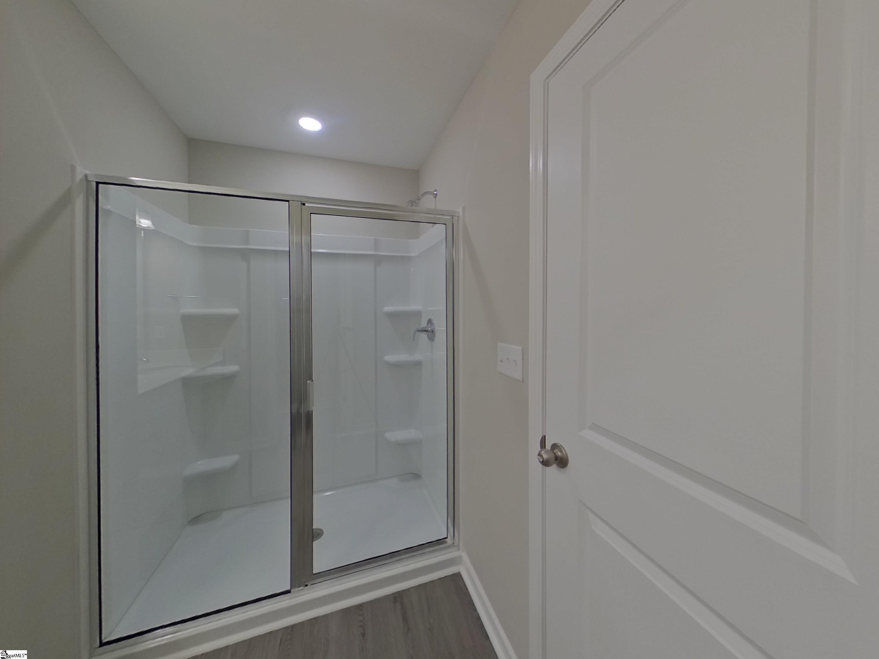 1592908 Property Photo 9