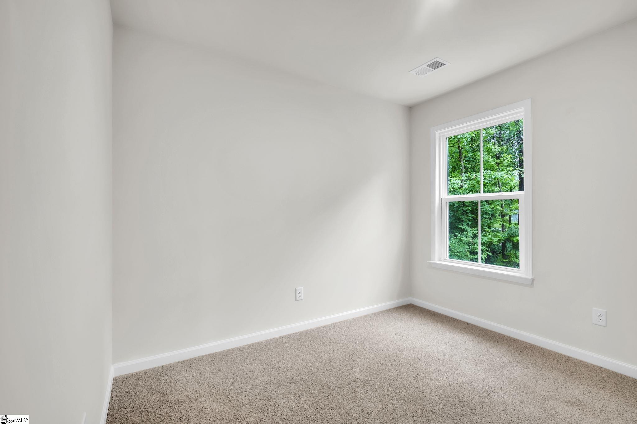 302 Satterfield Drive Property Photo 17