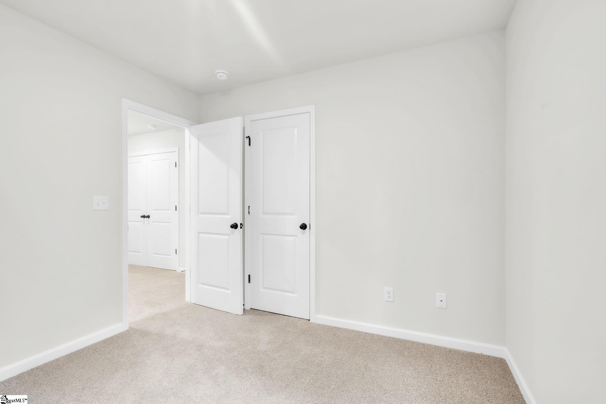302 Satterfield Drive Property Photo 19