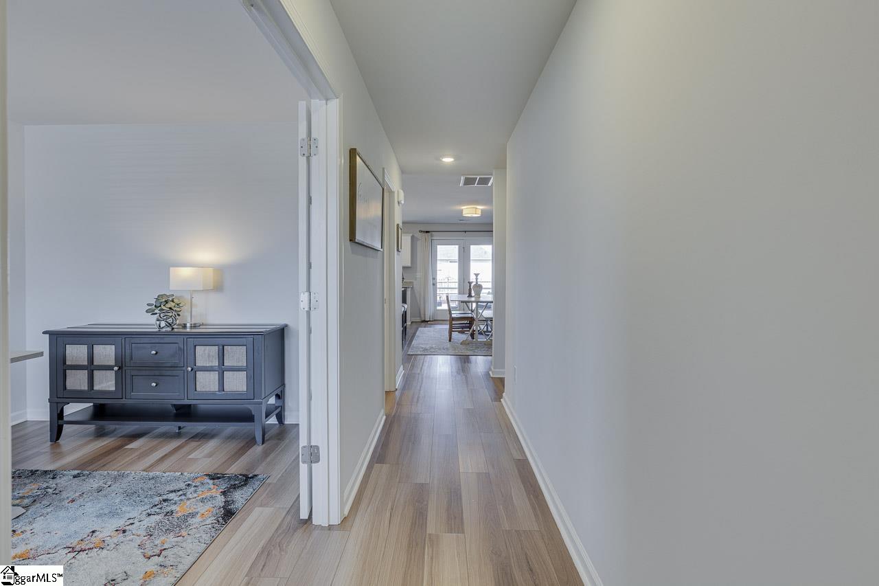 333 Whittier Street Property Photo 8