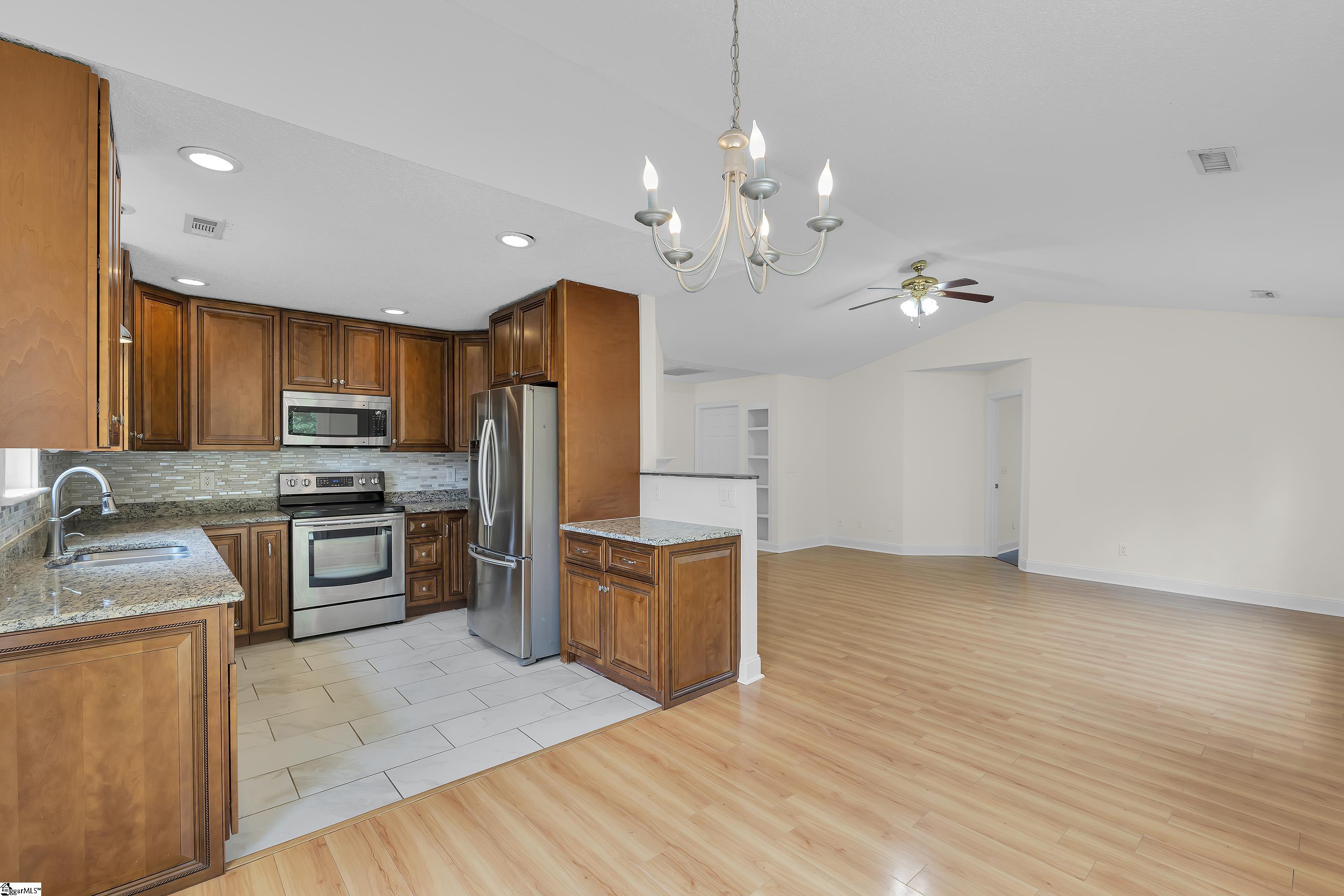 4 Raleigh Court Property Photo 6