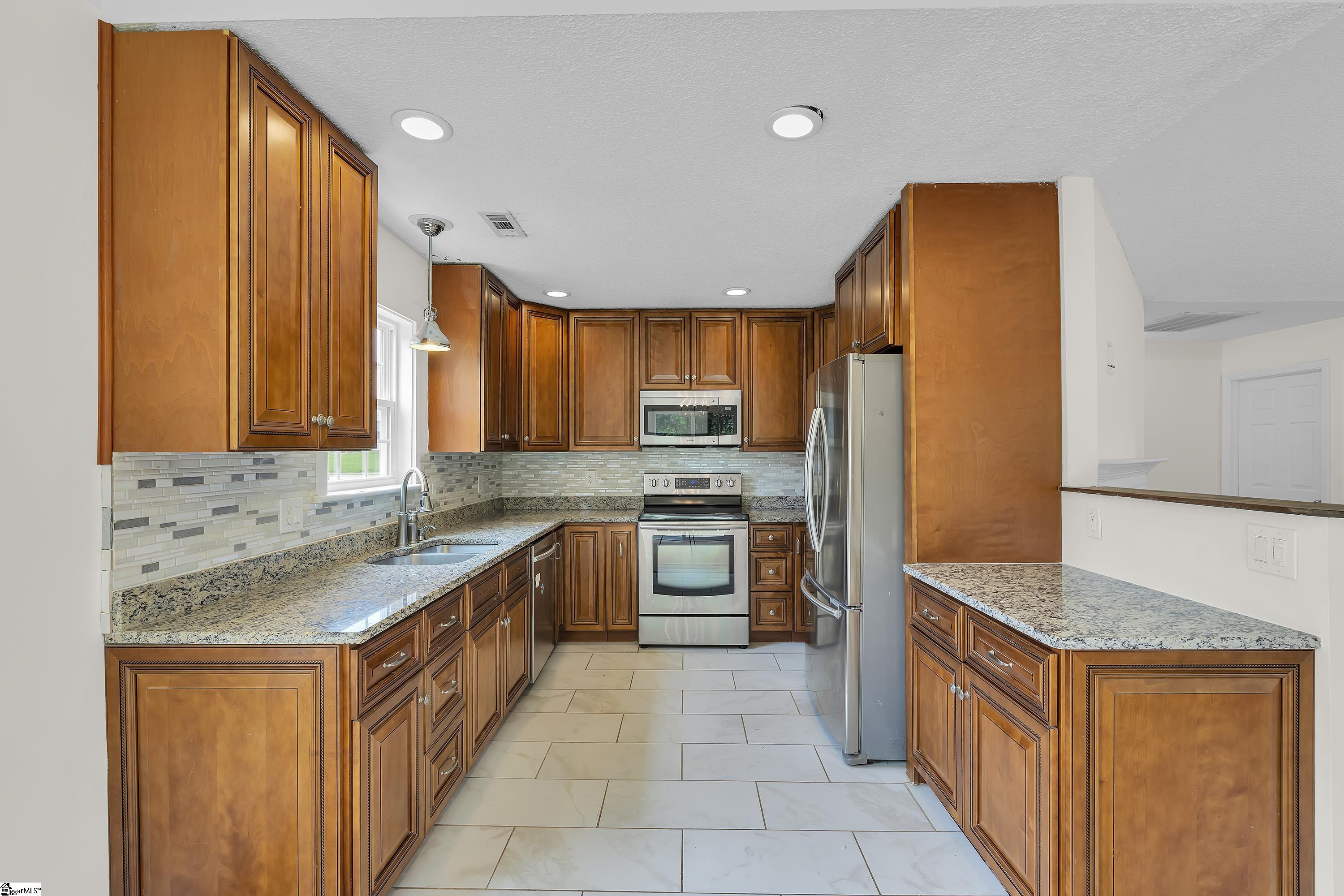 4 Raleigh Court Property Photo 7