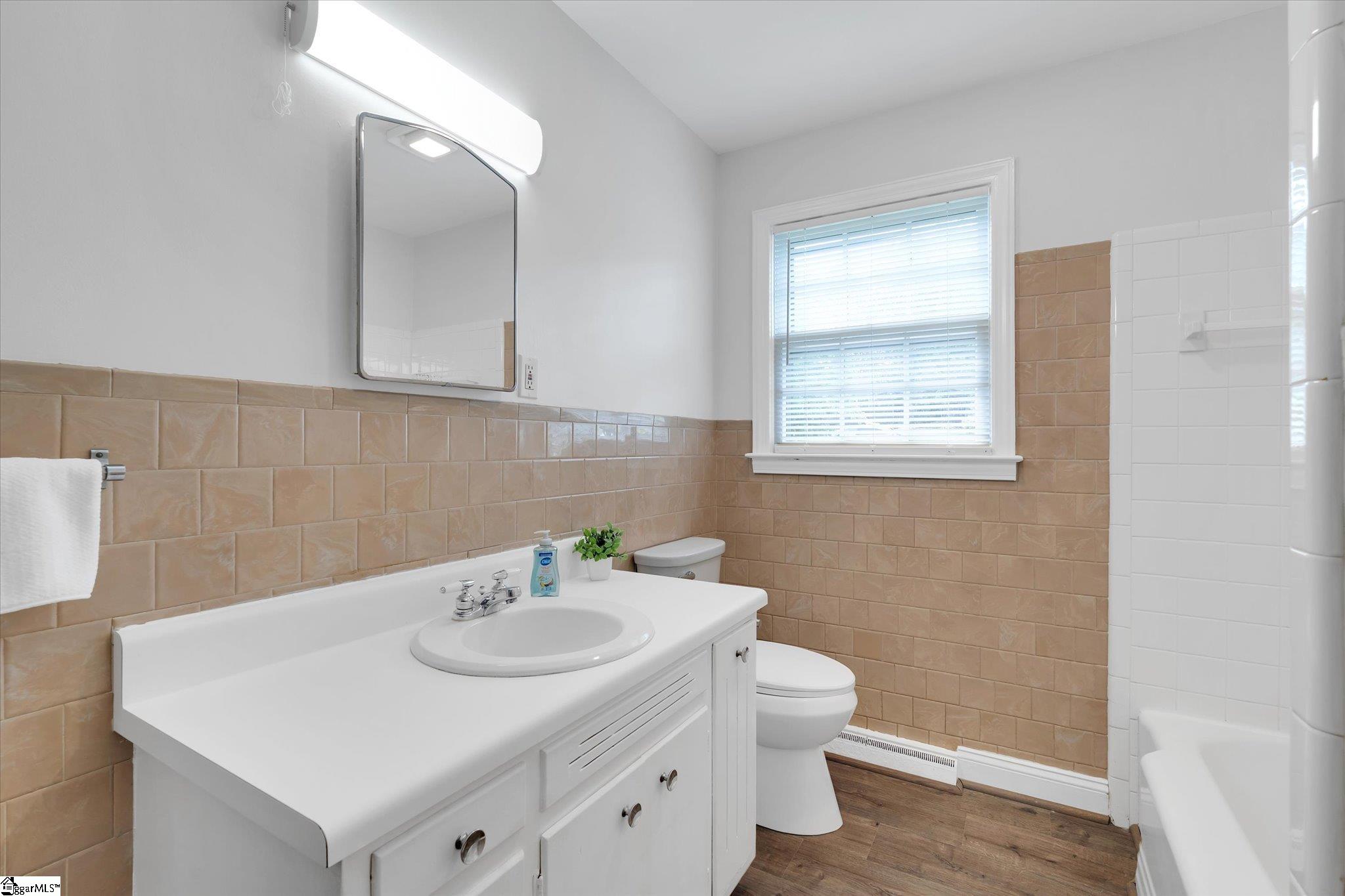 206 Hillside Drive Property Photo 21
