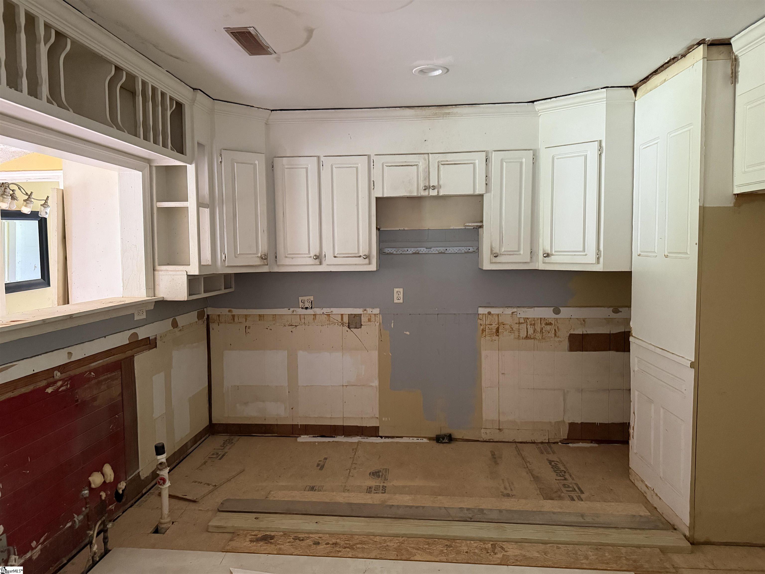 125 Terry Road Property Photo 4