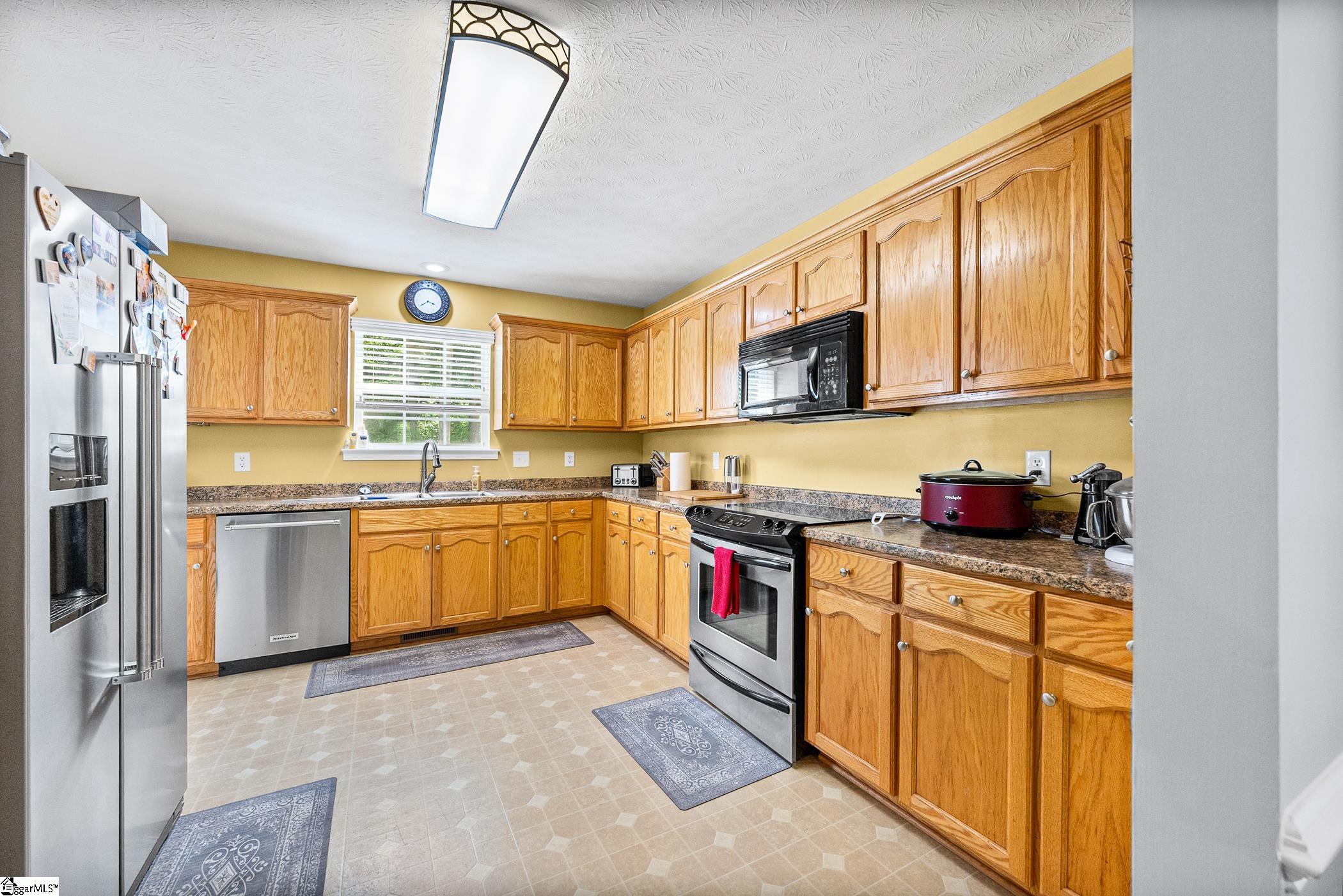 23 Wildberry Way Property Photo 6