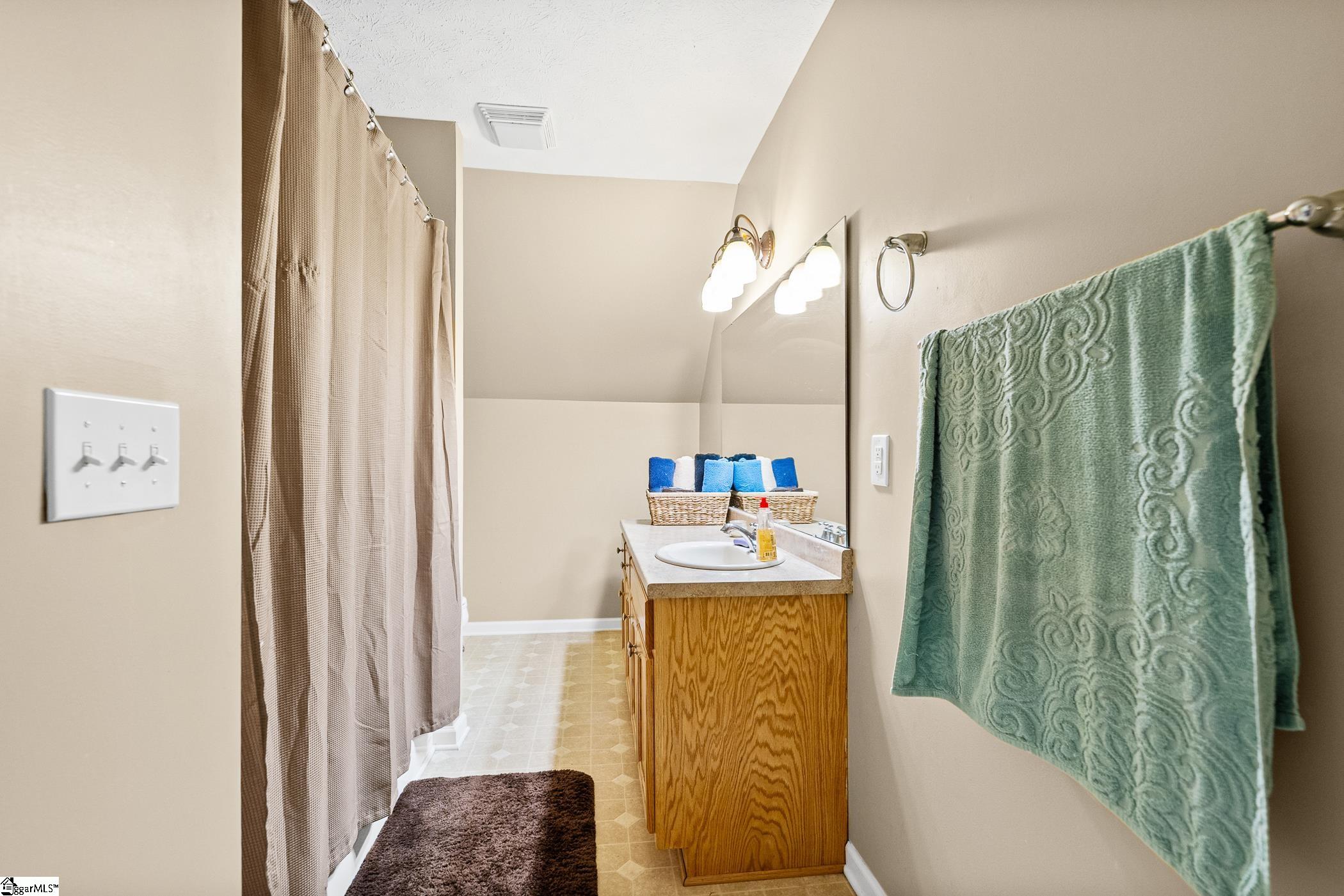 23 Wildberry Way Property Photo 16
