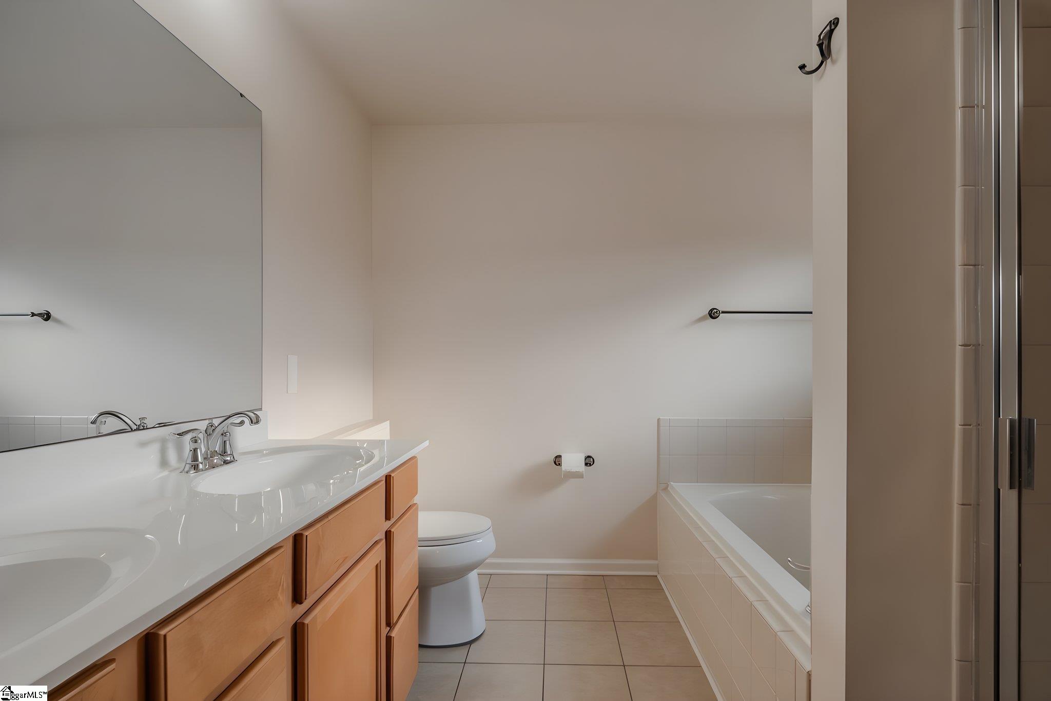 9 Chapel Hill Lane Property Photo 8