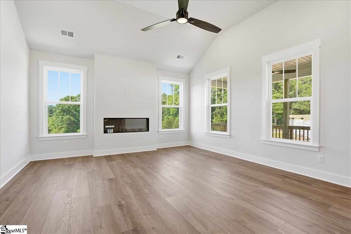 805 Lonsdale Court Property Photo 13