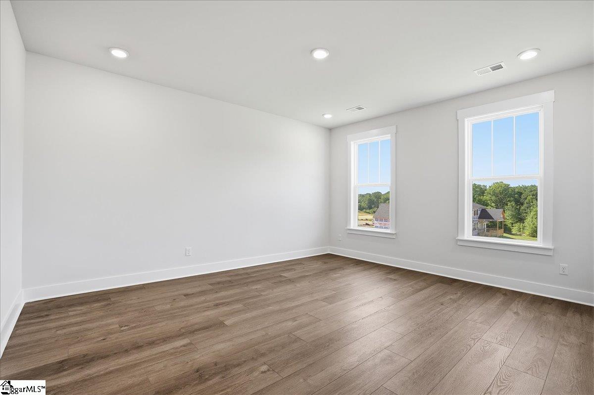 805 Lonsdale Court Property Photo 15