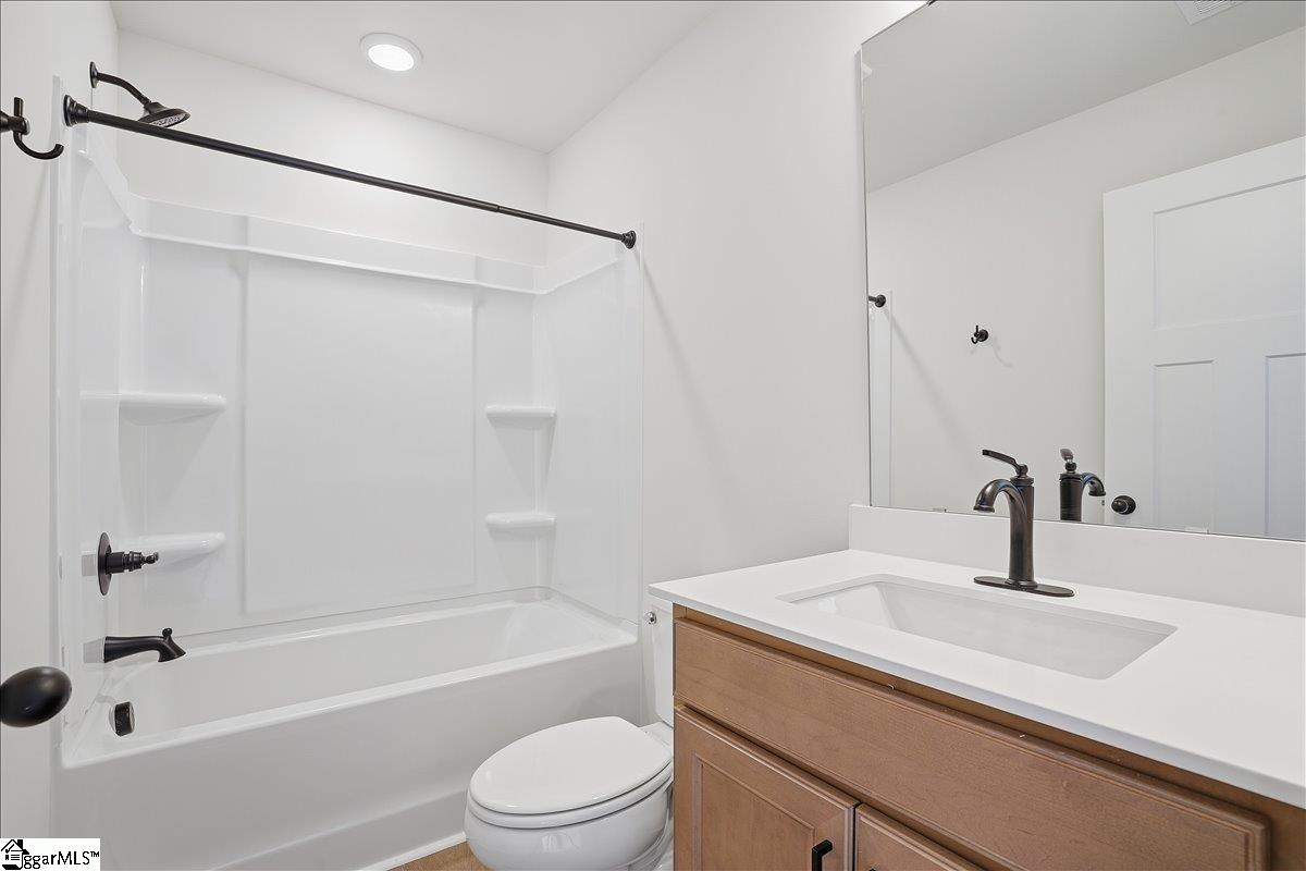 805 Lonsdale Court Property Photo 26