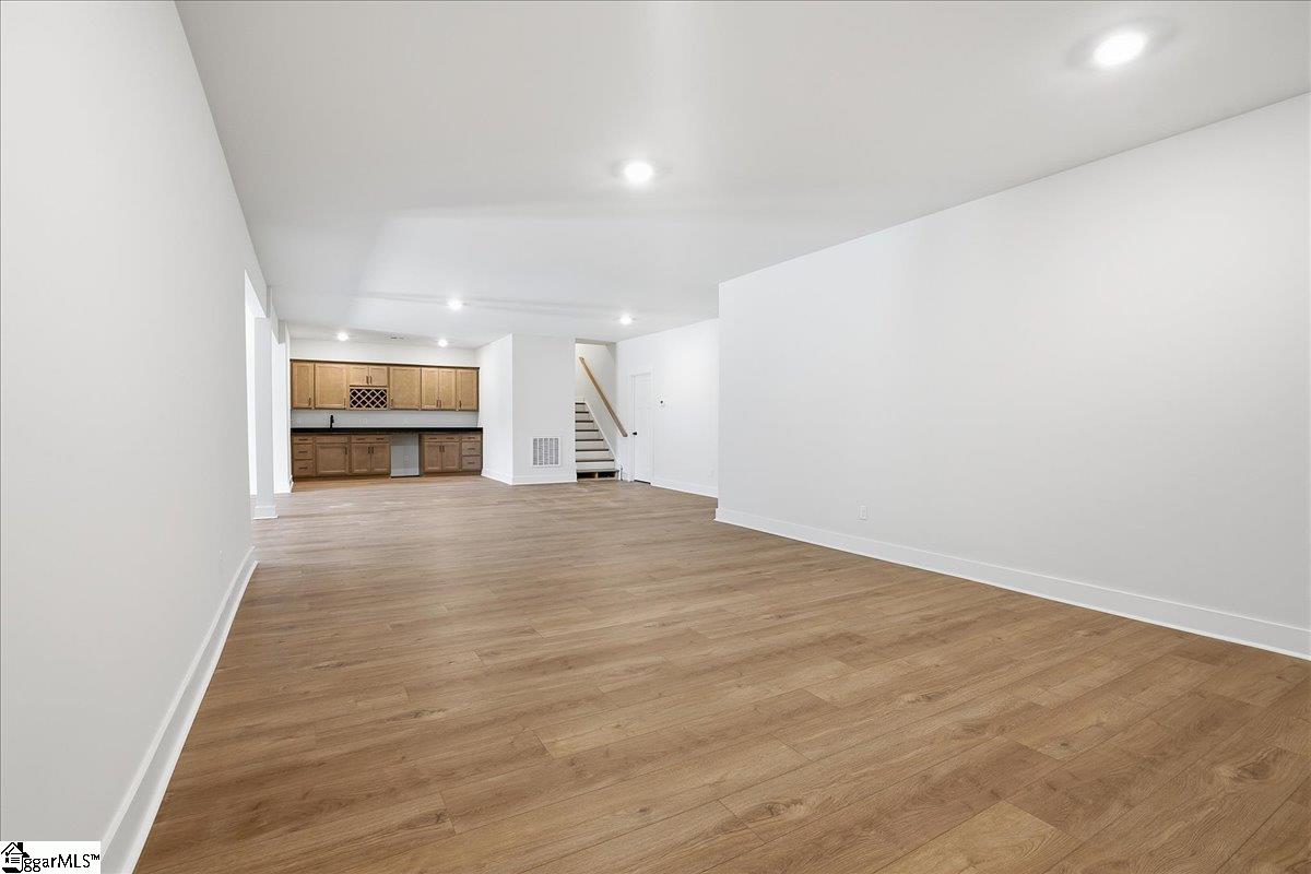 805 Lonsdale Court Property Photo 28