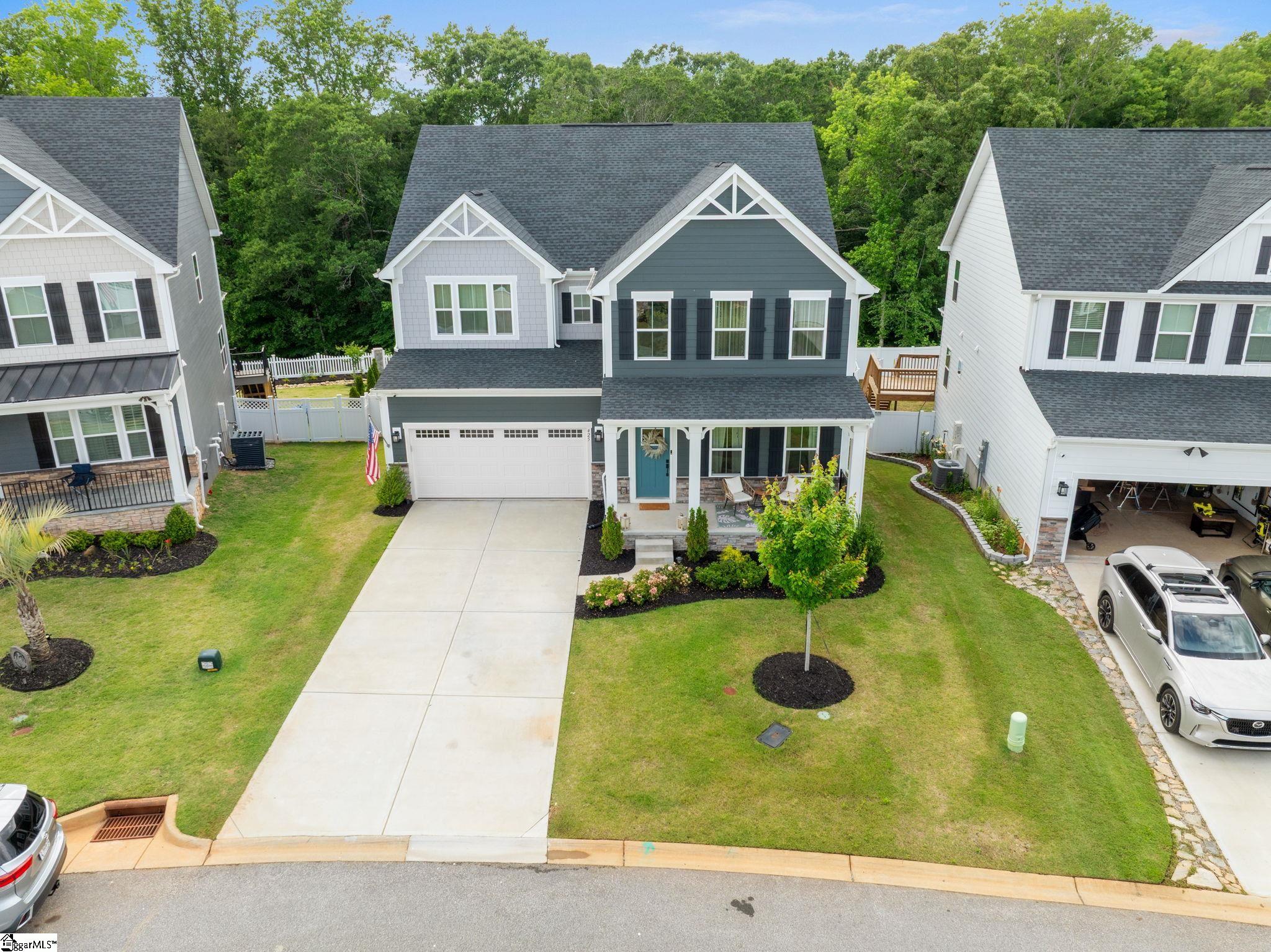 425 Oswego Court Property Photo 47