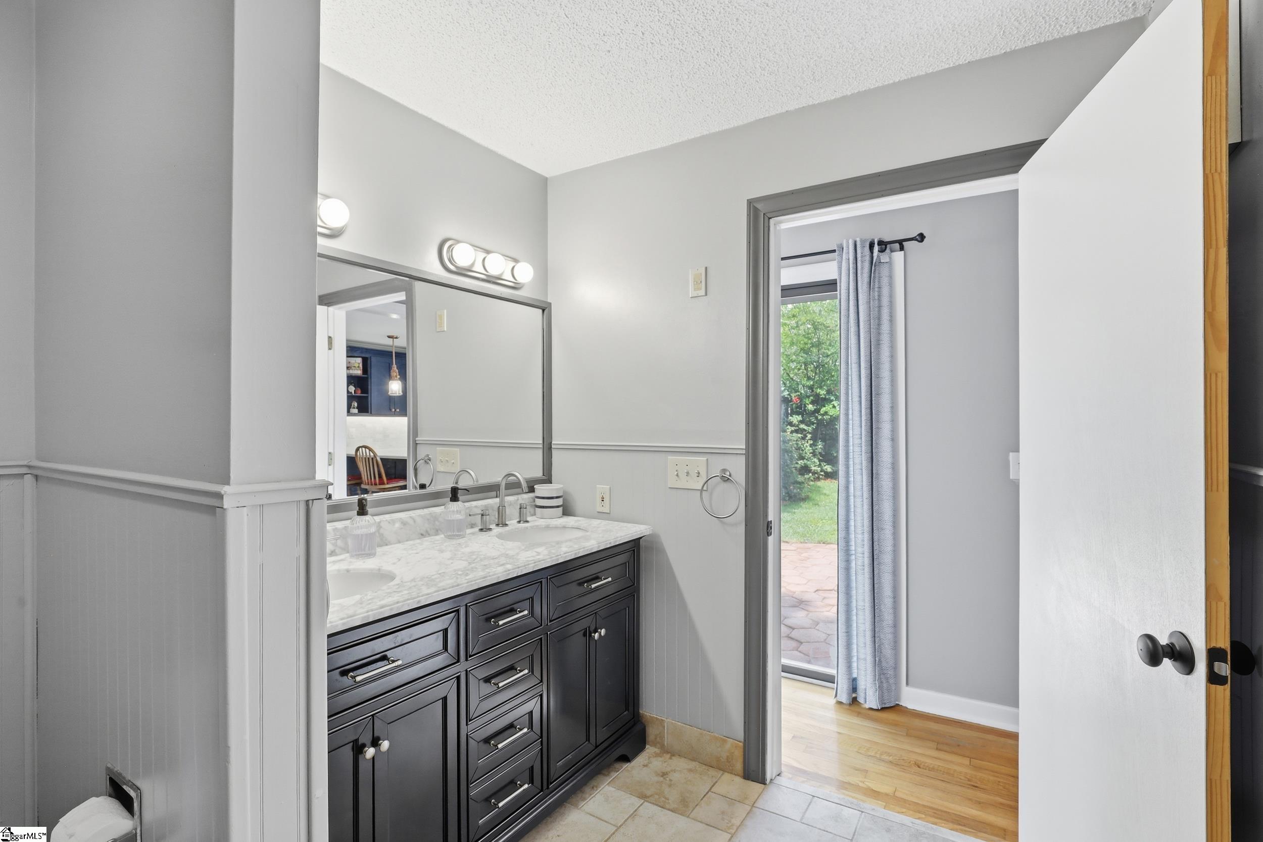 17 Inglewood Drive Property Photo 25