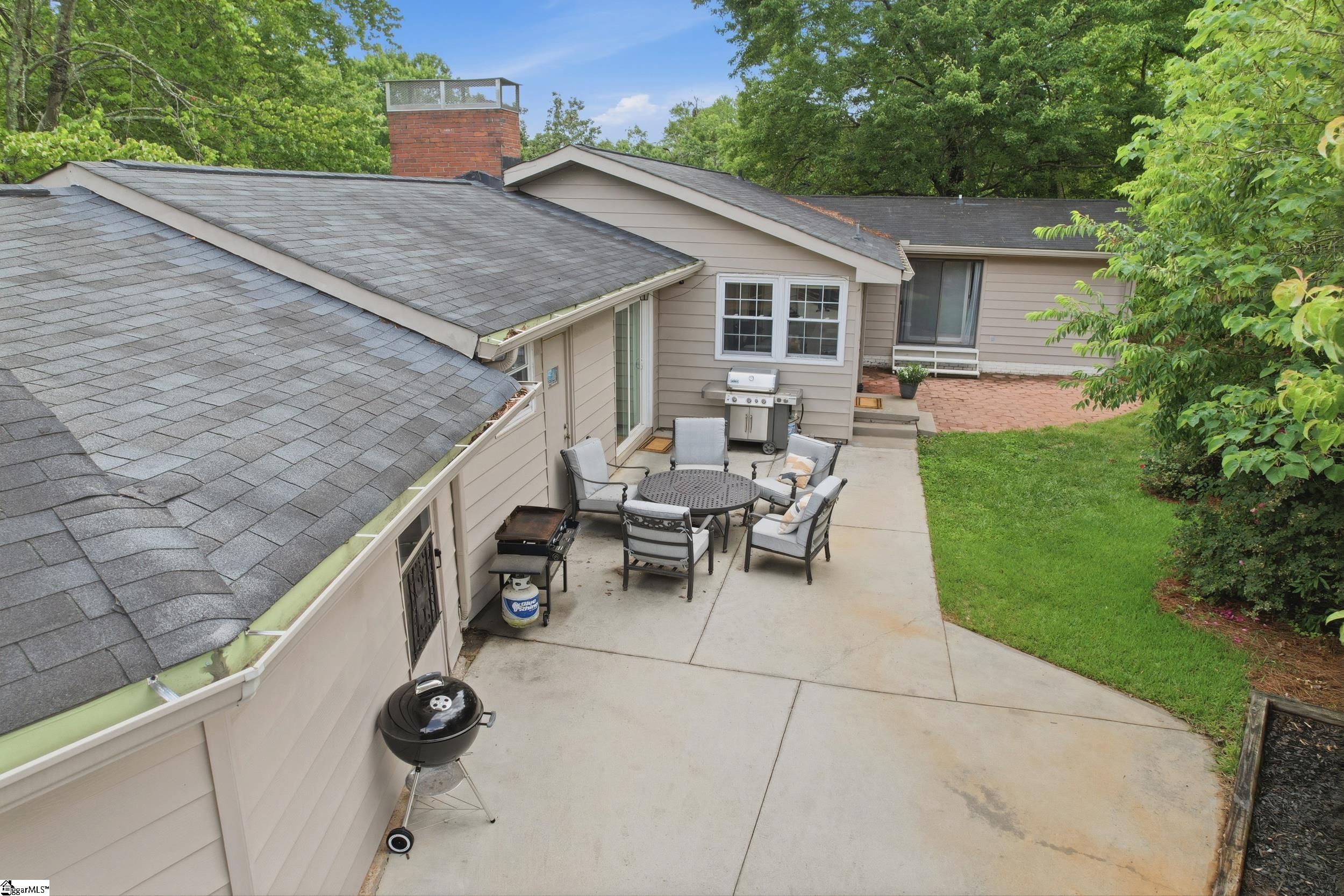 17 Inglewood Drive Property Photo 35