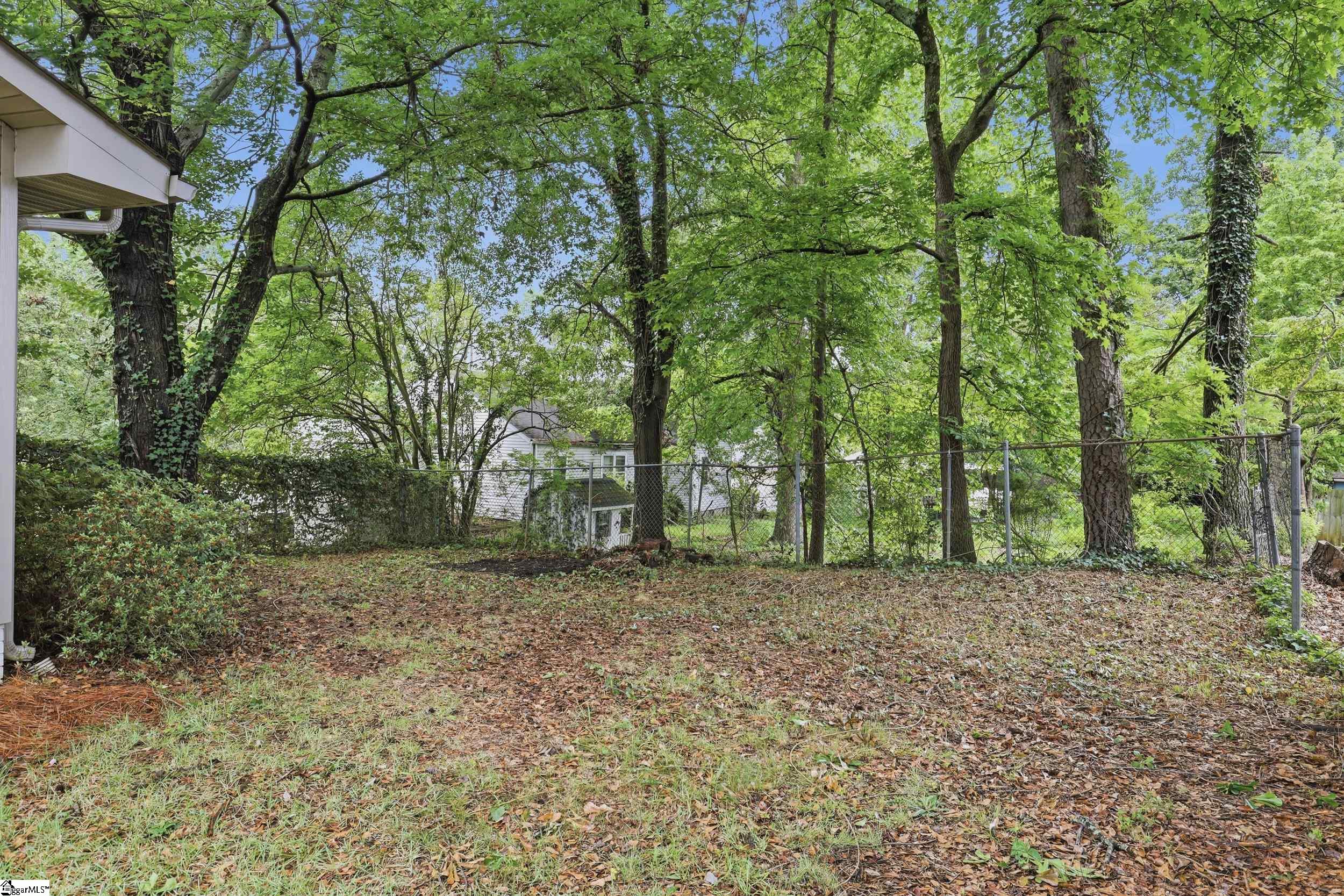 17 Inglewood Drive Property Photo 38