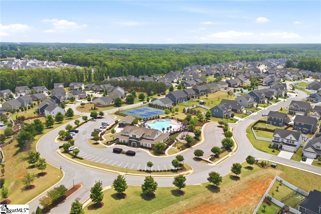 5 Pequot Drive Property Photo 2