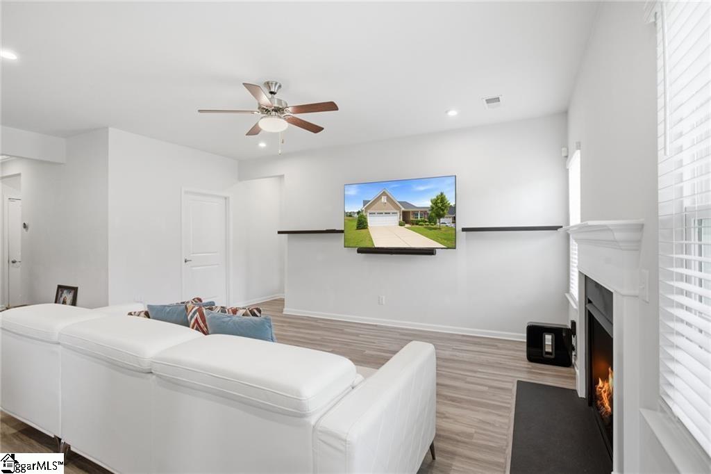 5 Pequot Drive Property Photo 5