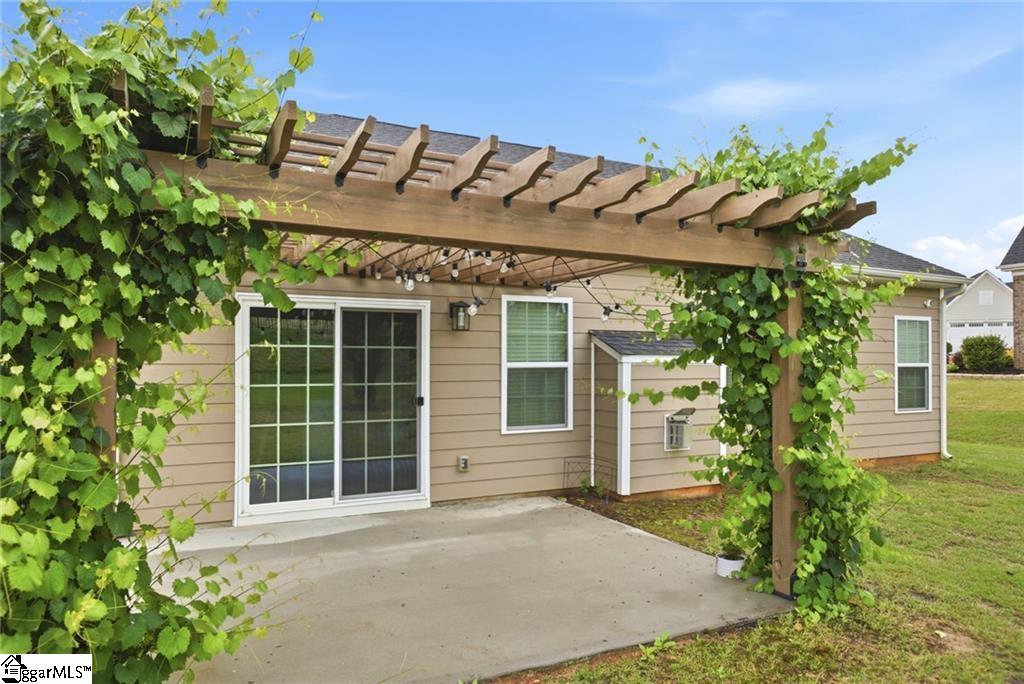 5 Pequot Drive Property Photo 33