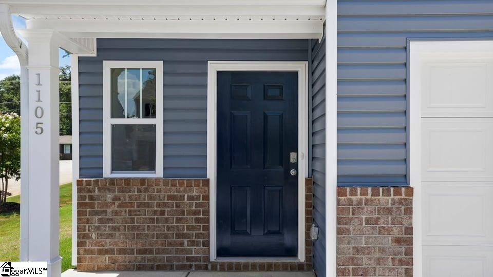 1105 Kaden Court Property Photo 3