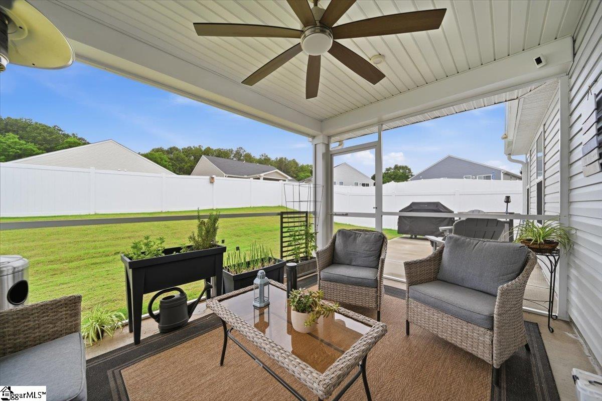 2435 Merrill Way Property Photo 32
