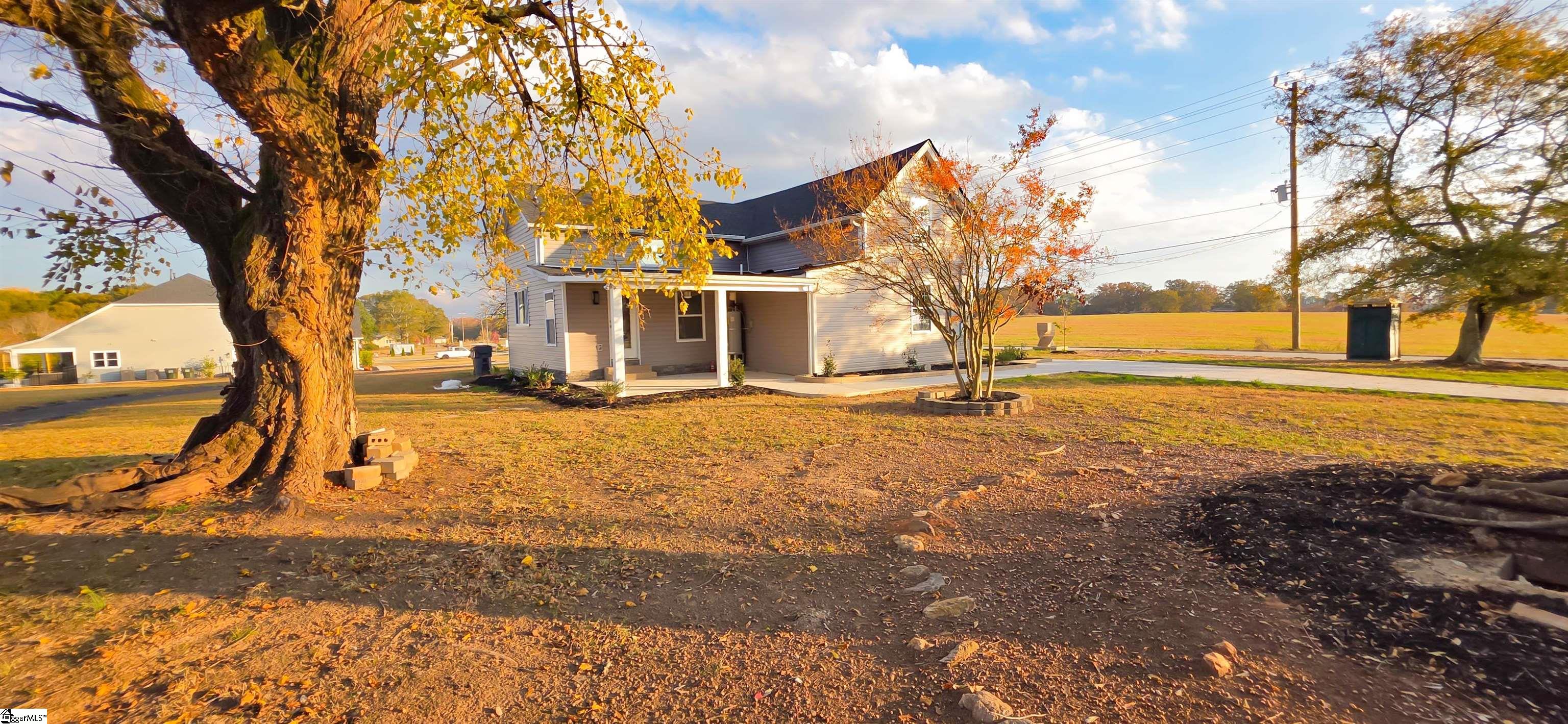 19 Holcombe Road Property Photo 10