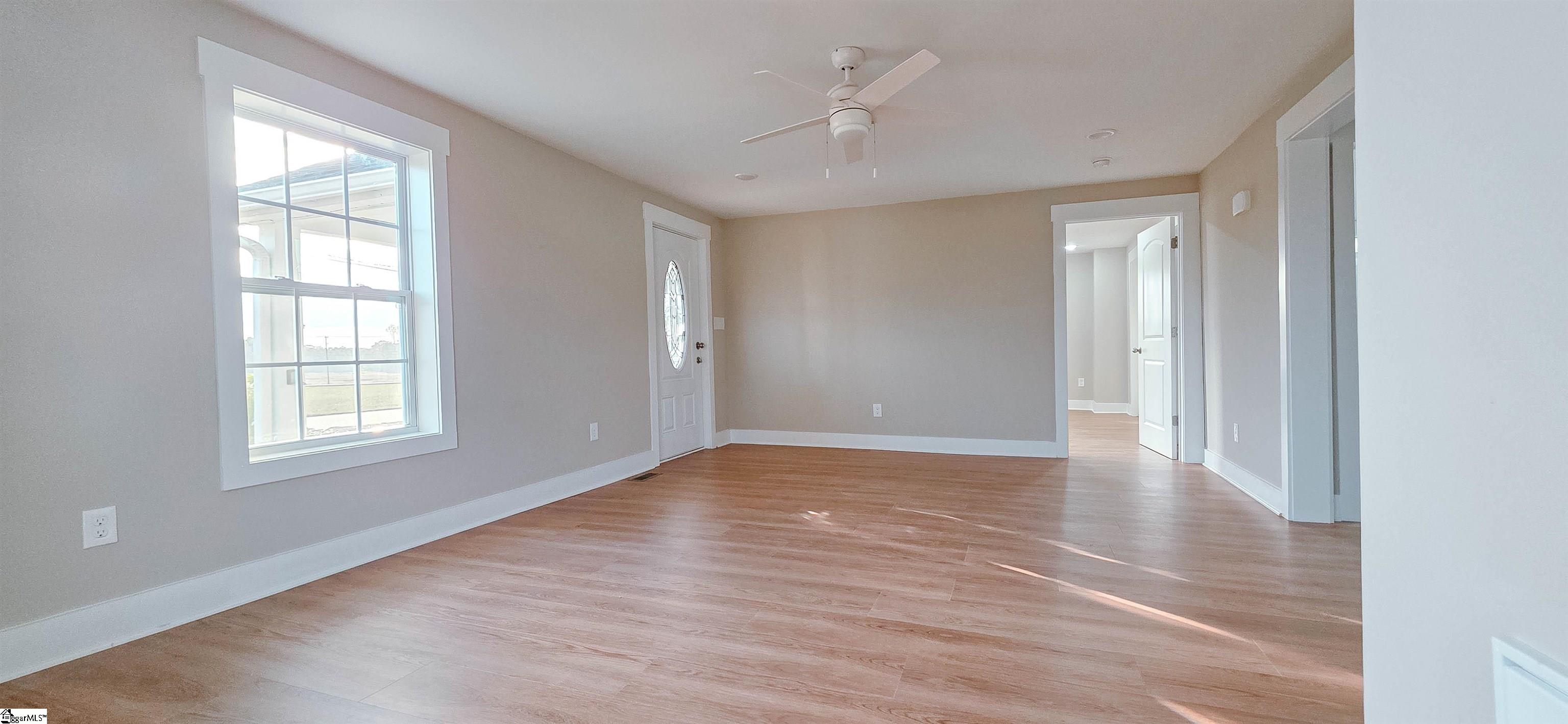 19 Holcombe Road Property Photo 12
