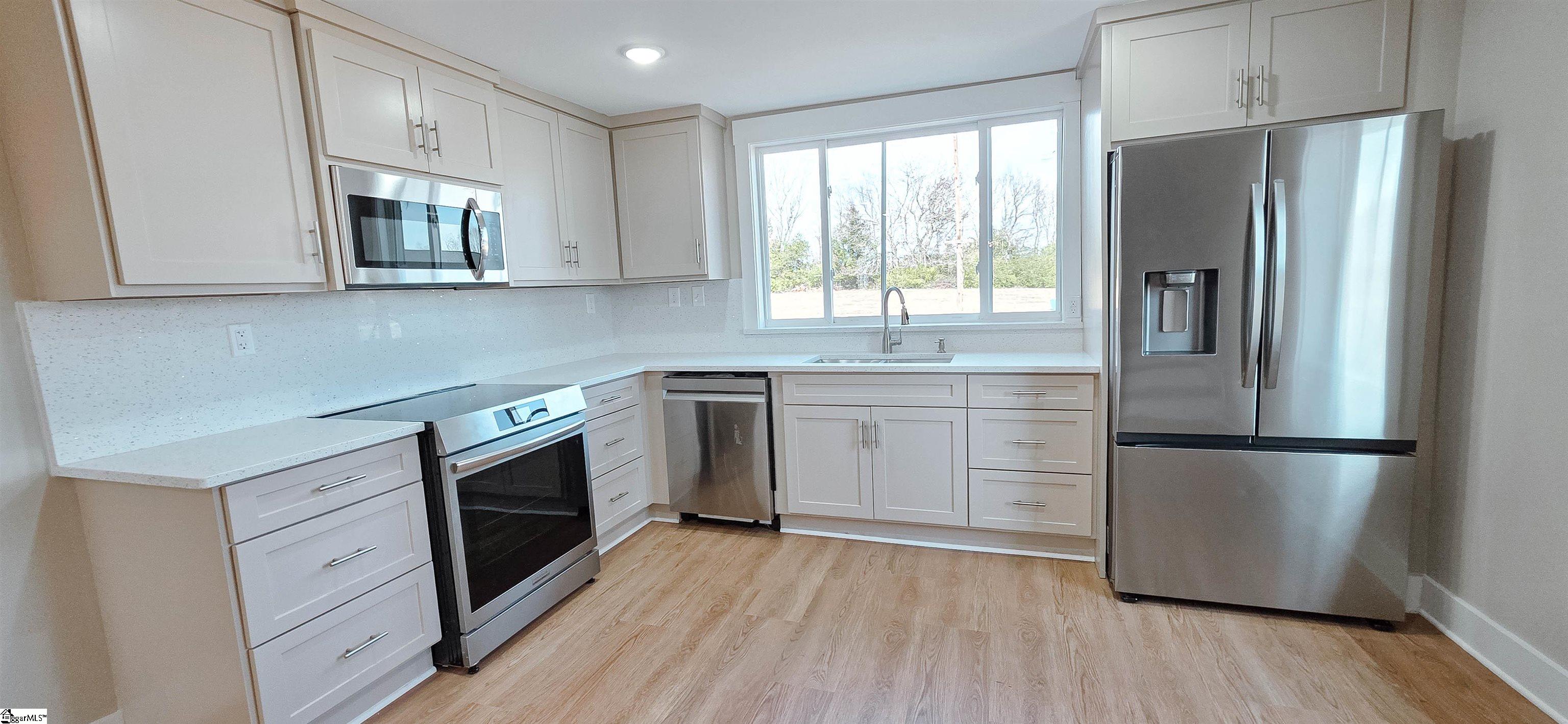 19 Holcombe Road Property Photo 20