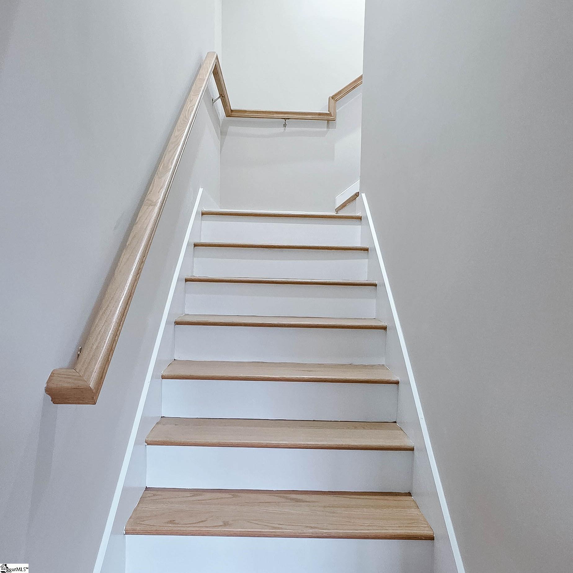 19 Holcombe Road Property Photo 25