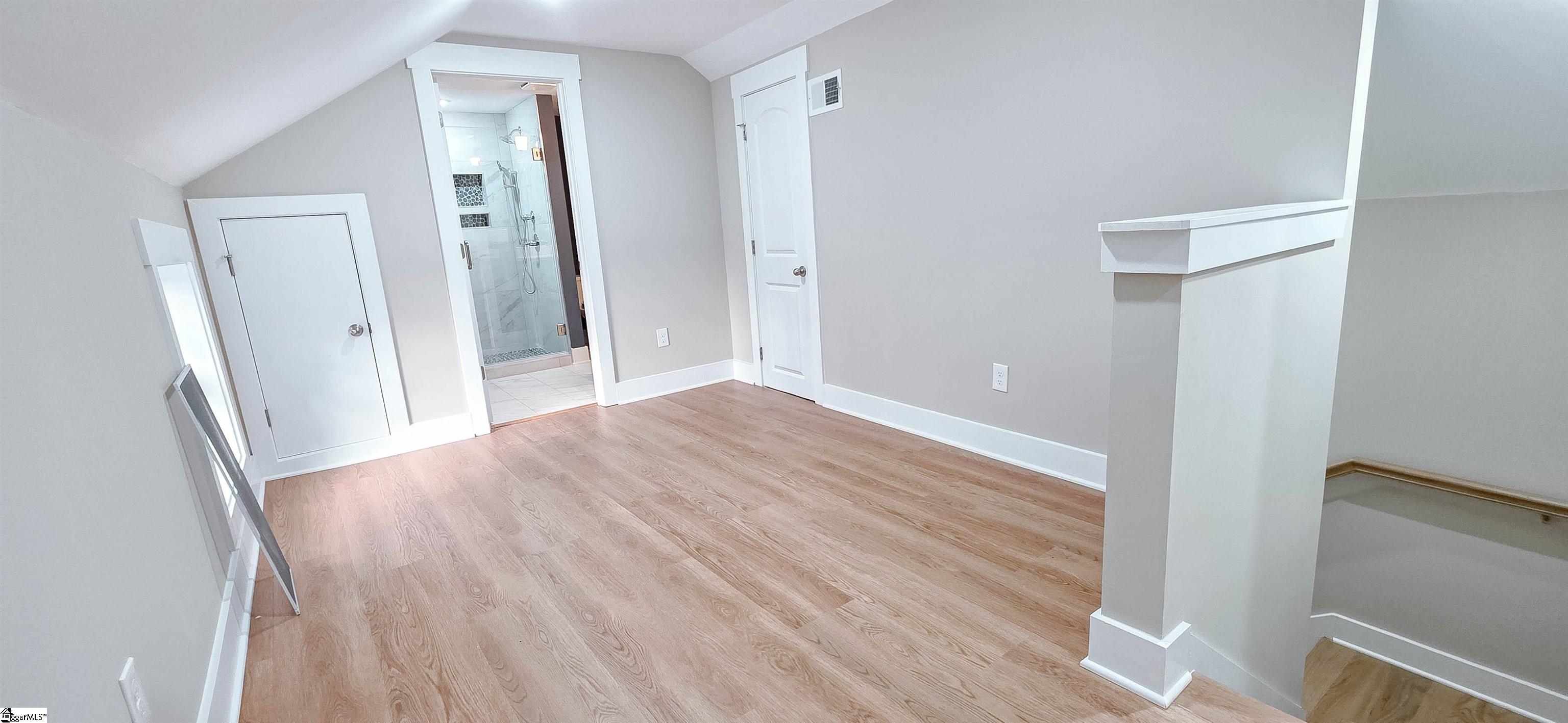 19 Holcombe Road Property Photo 27