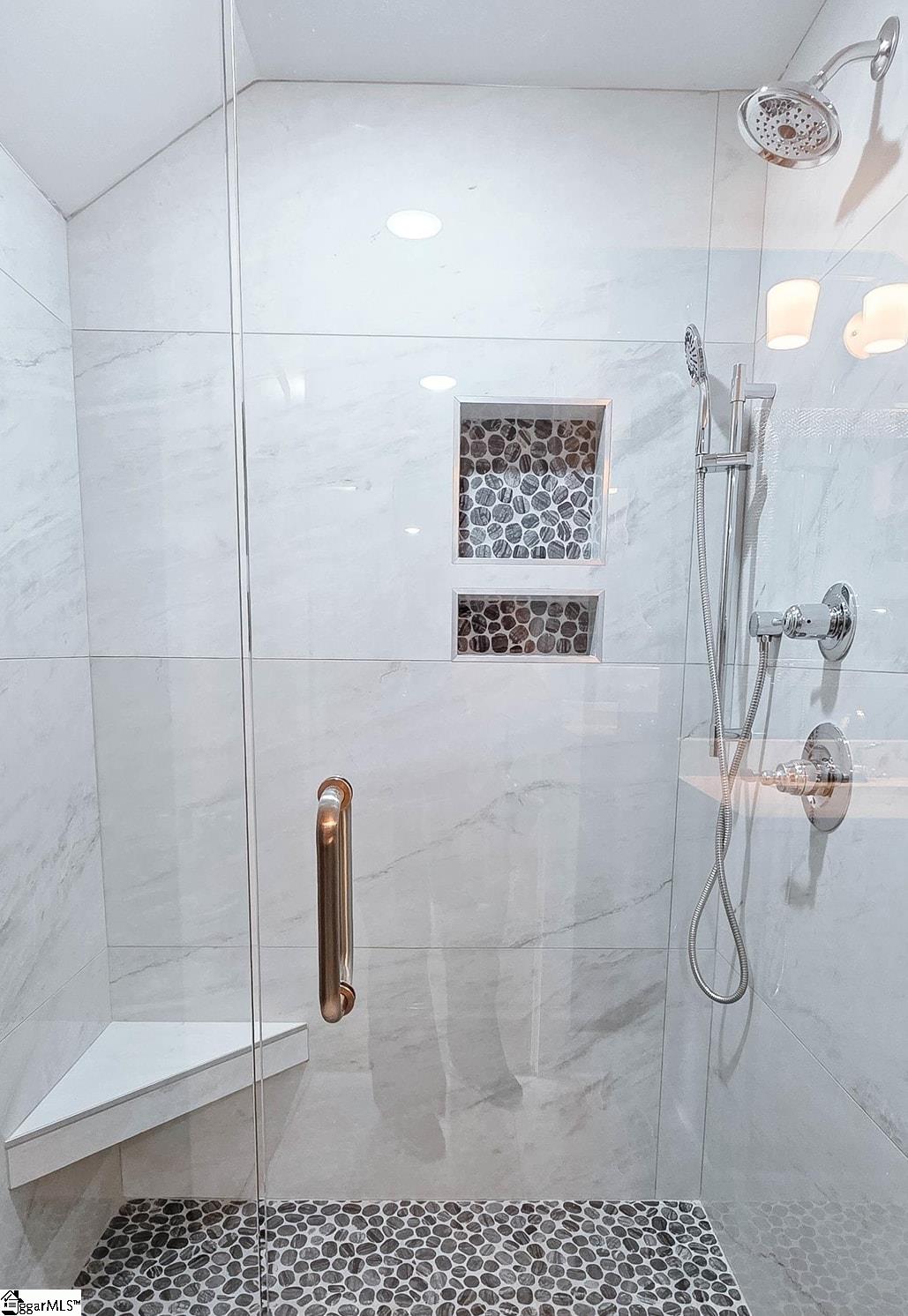19 Holcombe Road Property Photo 29