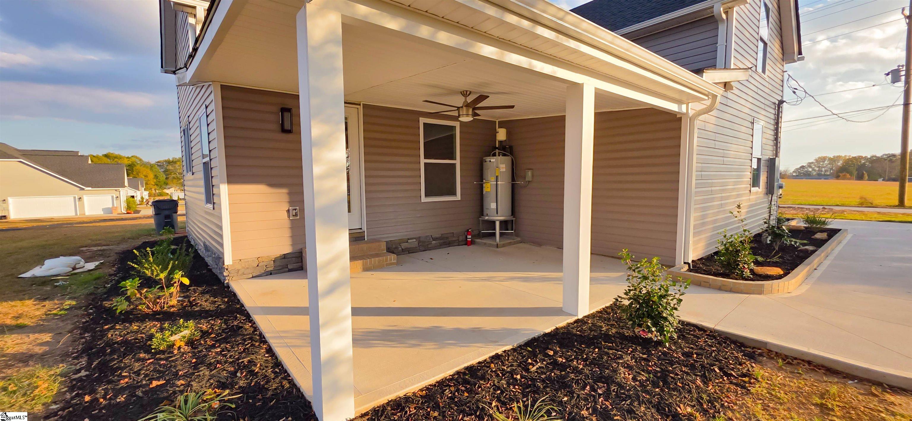 19 Holcombe Road Property Photo 41
