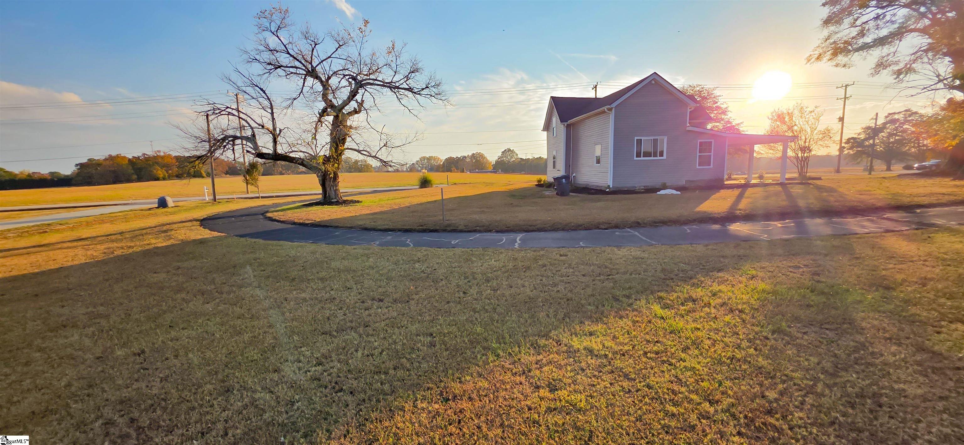19 Holcombe Road Property Photo 44
