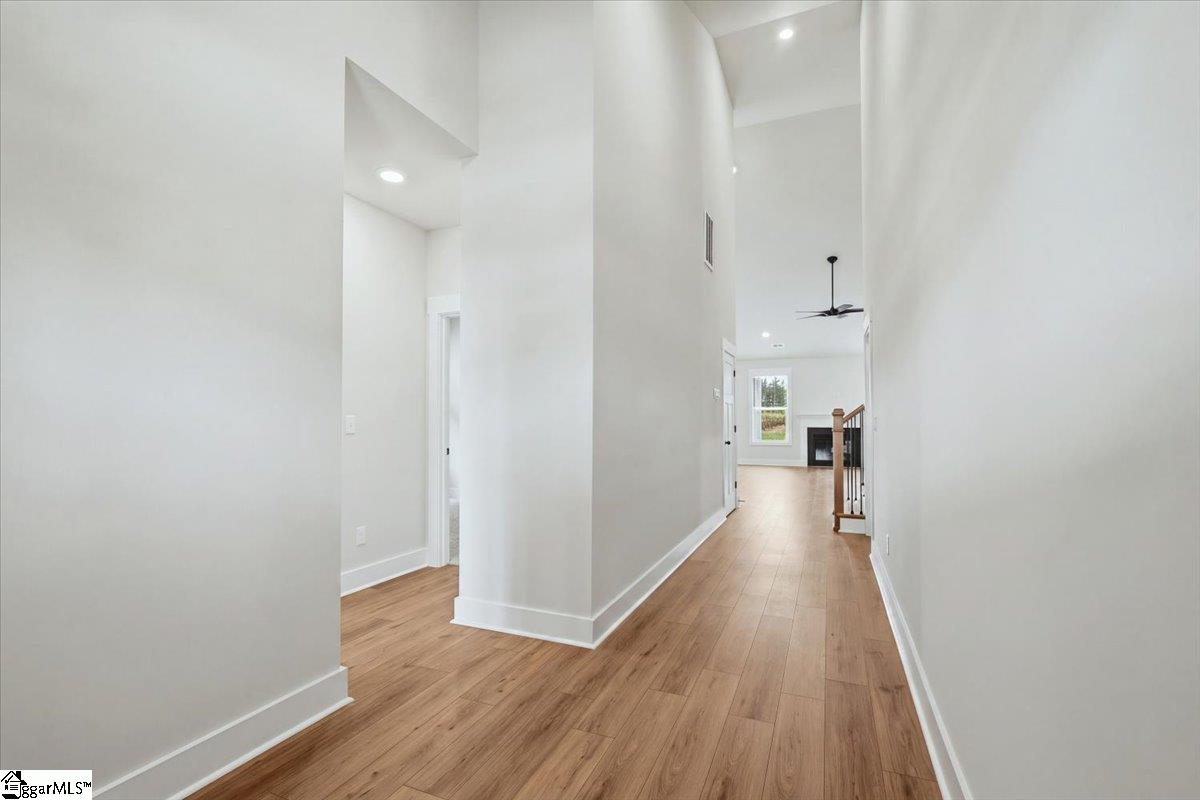 1006 Fox Hollow Street Property Photo 4