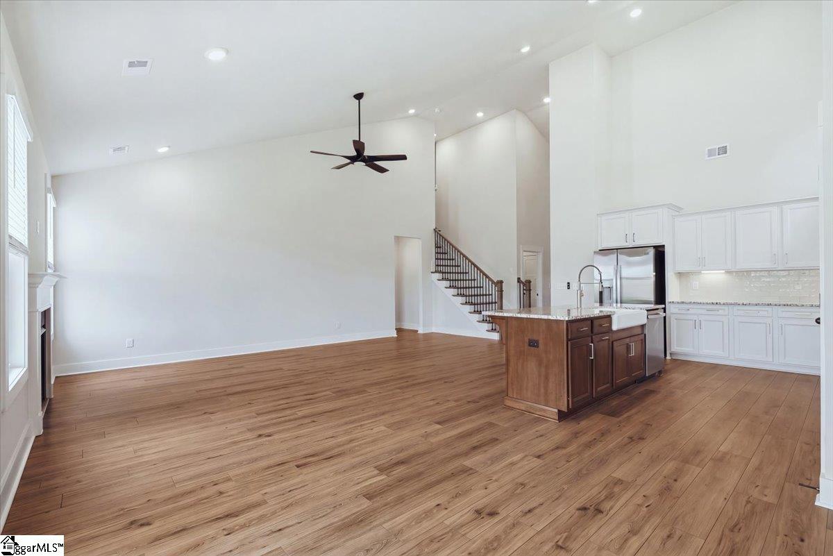 1006 Fox Hollow Street Property Photo 12