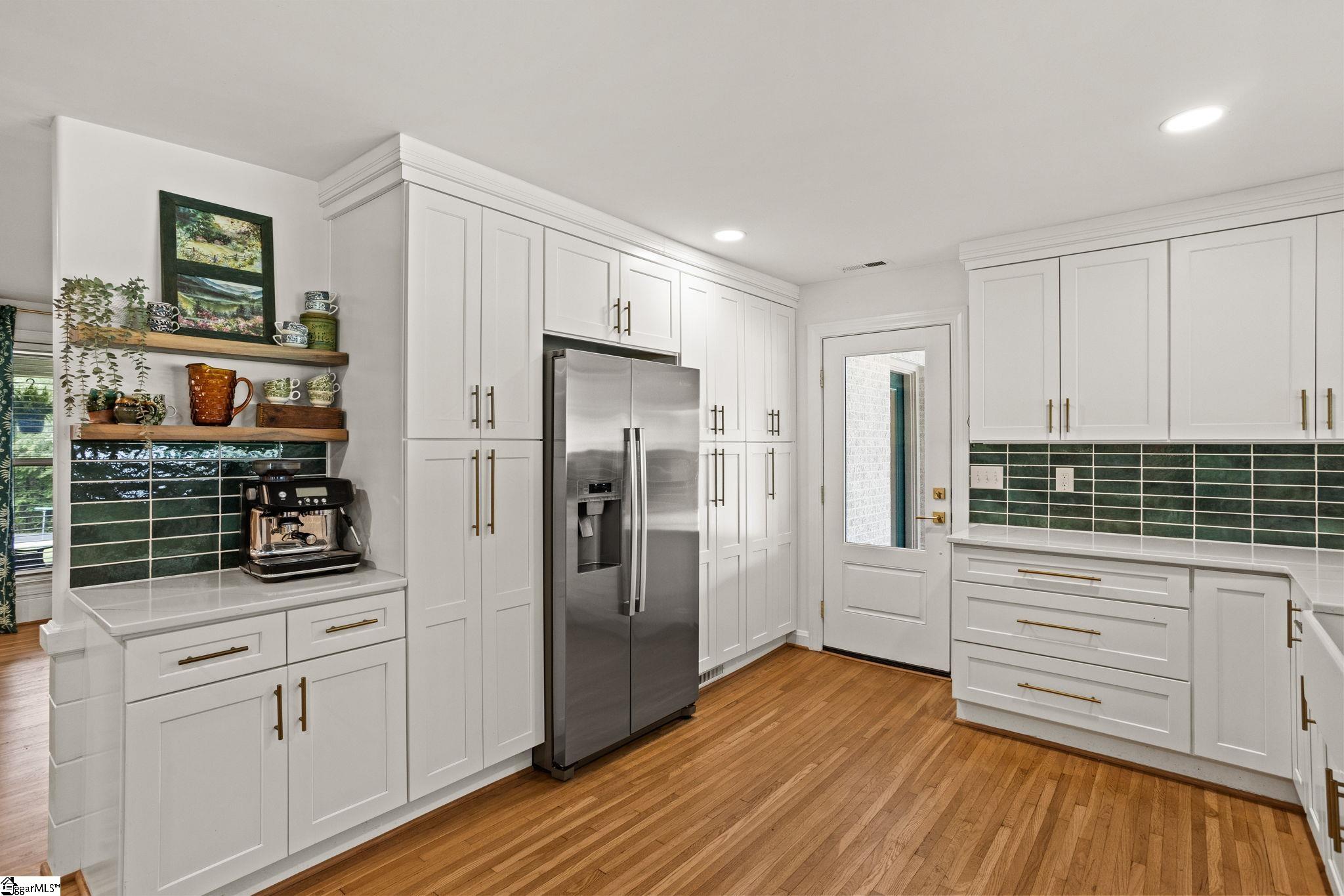 9401 Old White Horse Road Property Photo 13