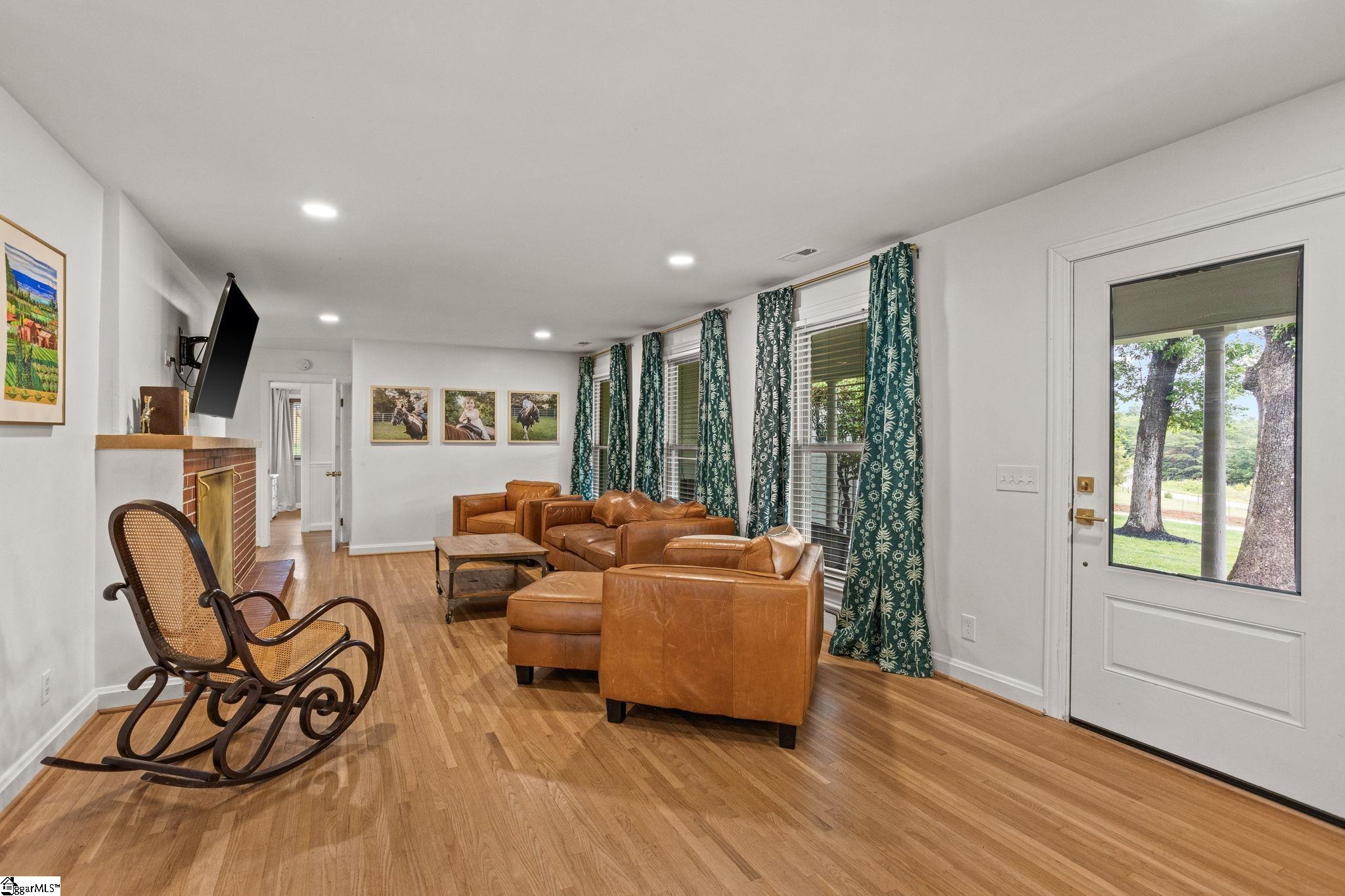 9401 Old White Horse Road Property Photo 17