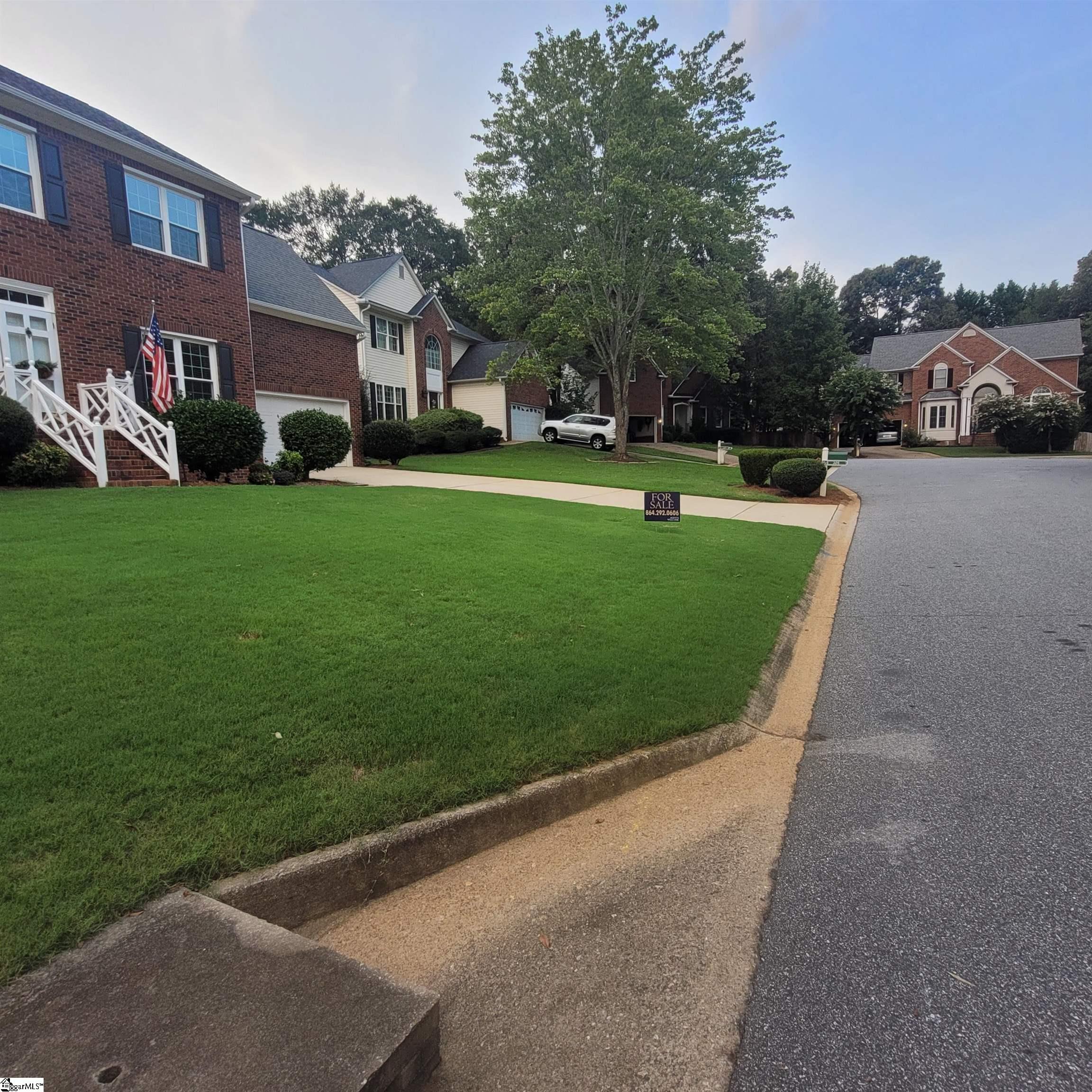 205 N Antigo Court Property Photo 2