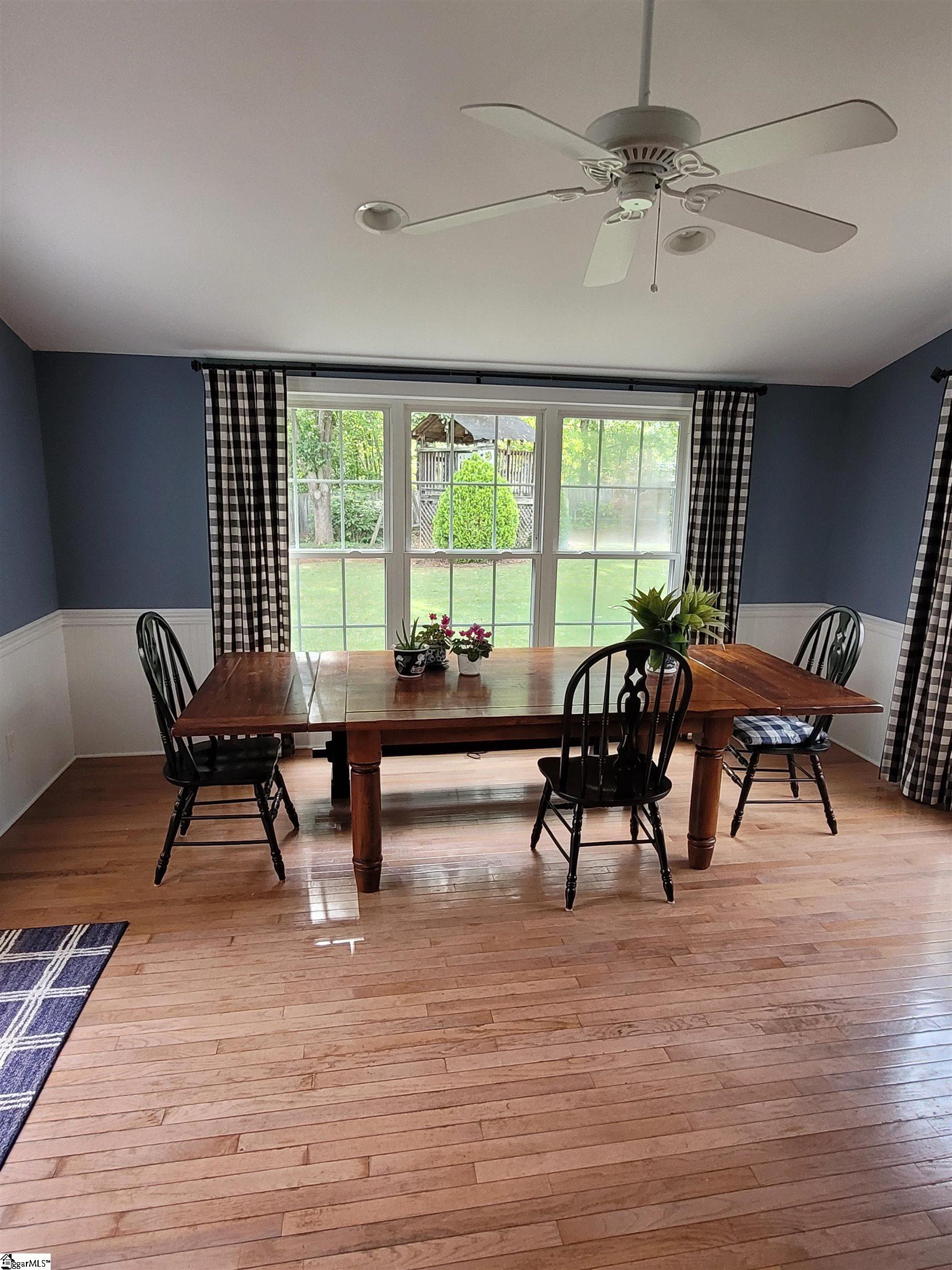 205 N Antigo Court Property Photo 4